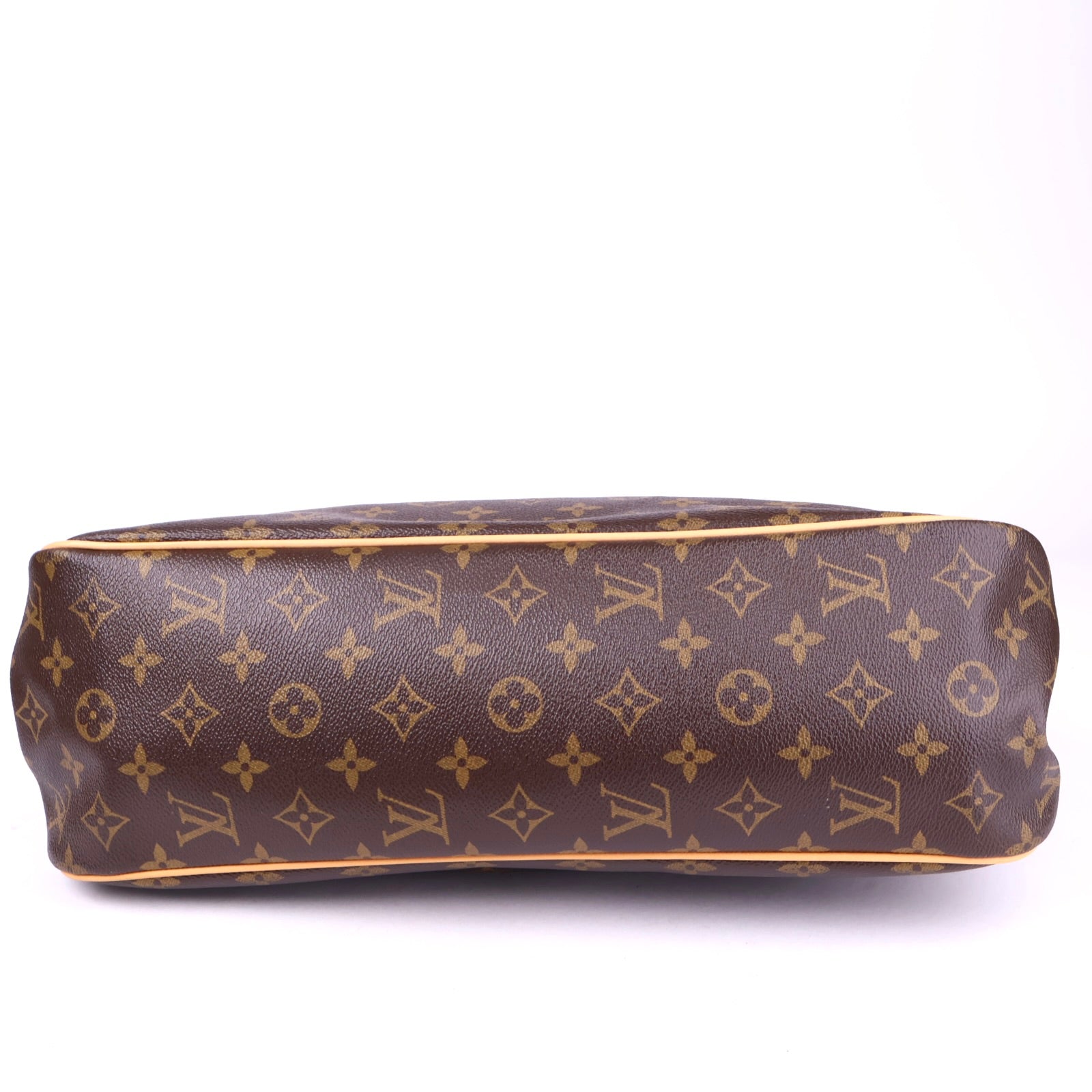 J3258R Louis Vuitton Monogram Canvas Batignolles Horizontal Bag- Pre Owned