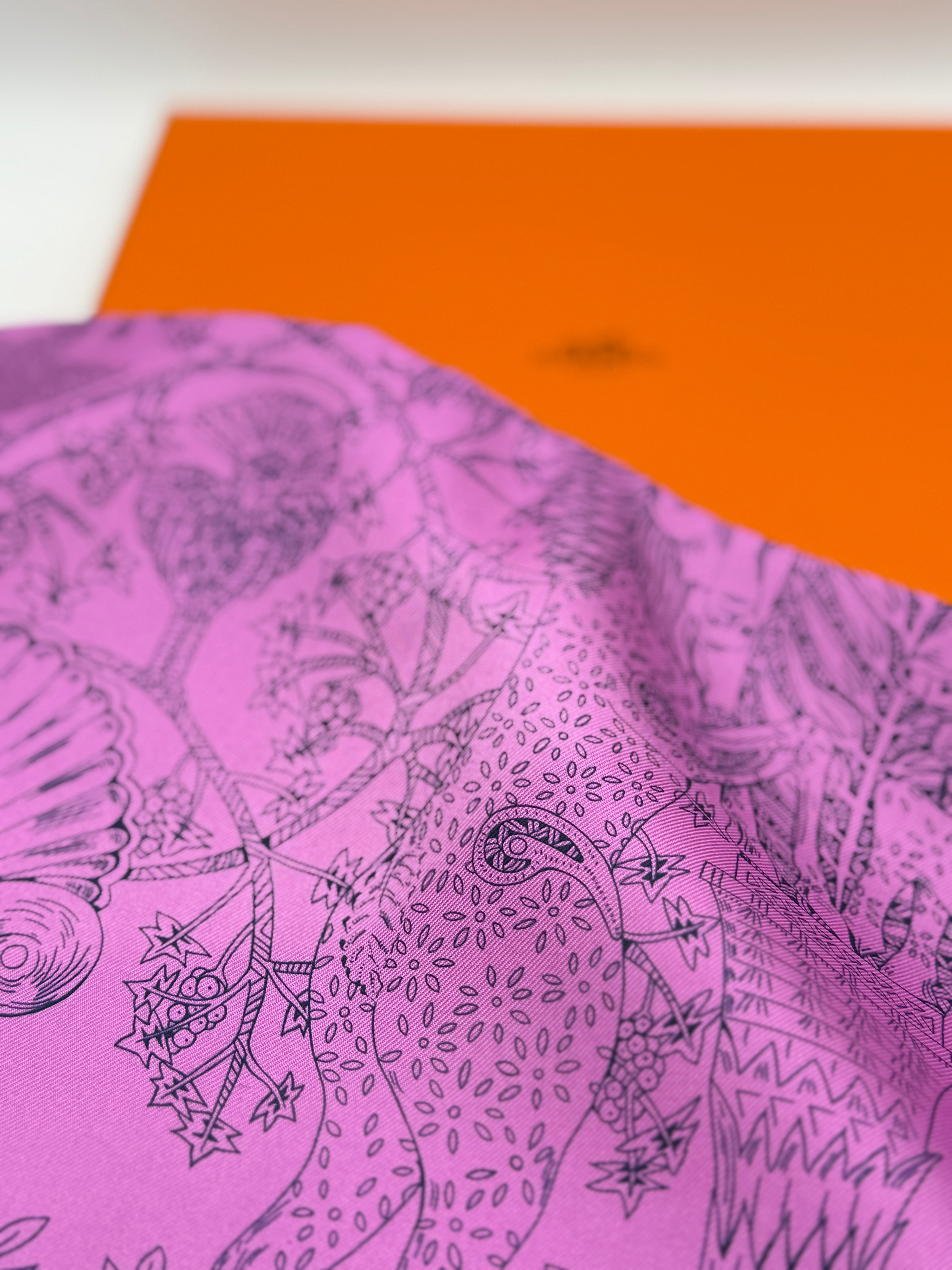Hermès Scarf