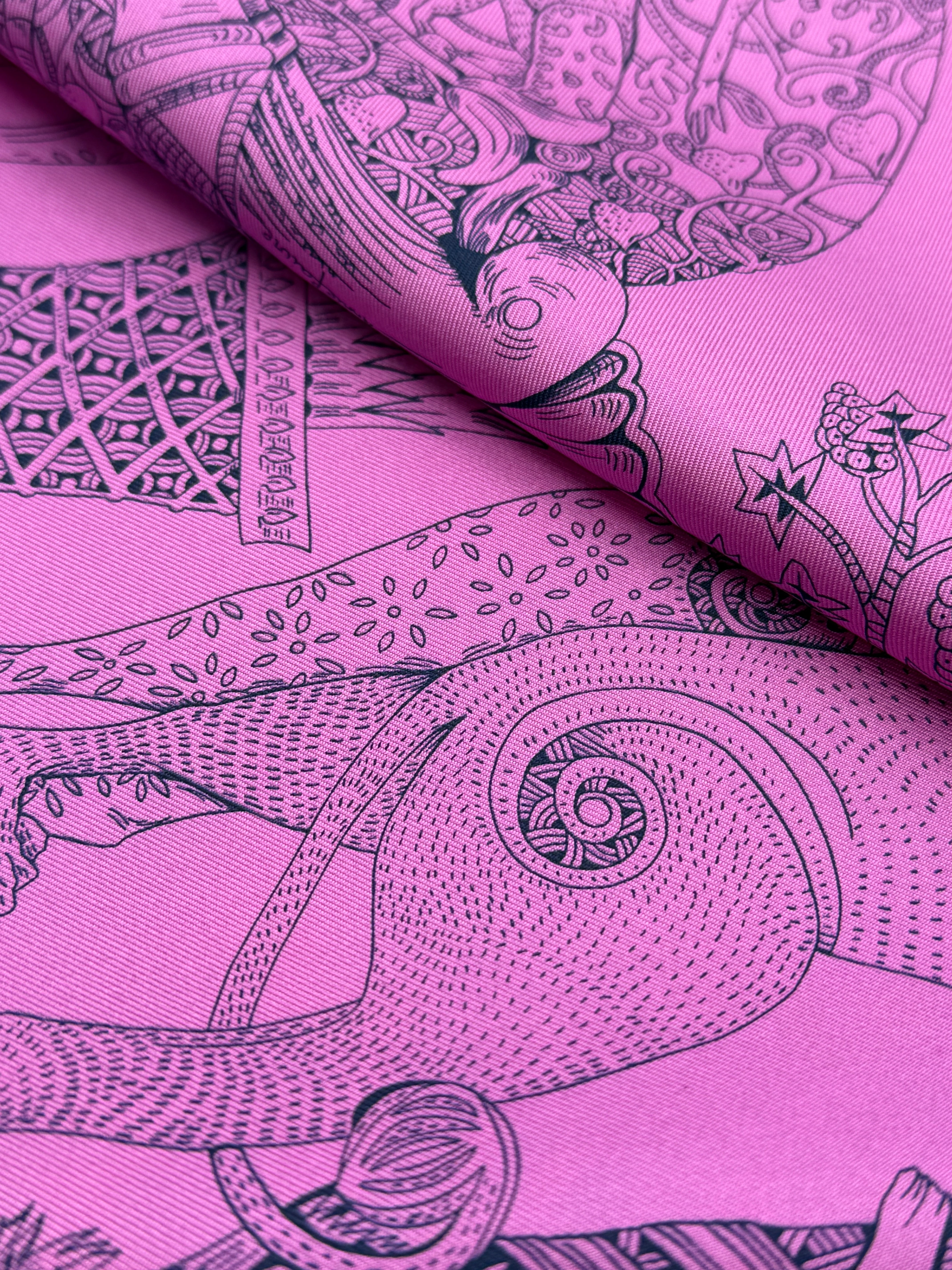 Hermès Scarf