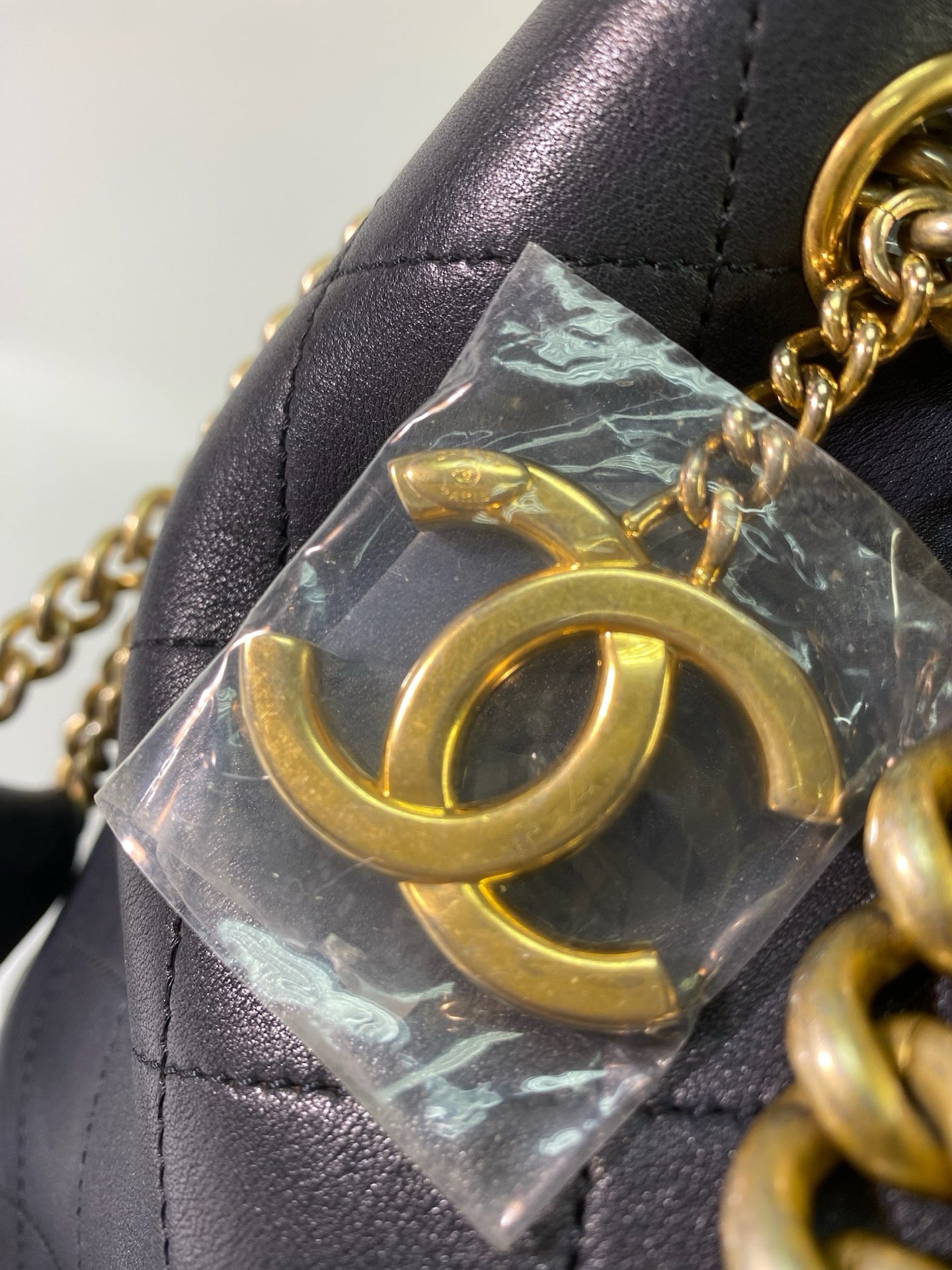 J2943 Chanel Shoulder Bag on my Should' Small Drawstring Bag | Pre-Owned