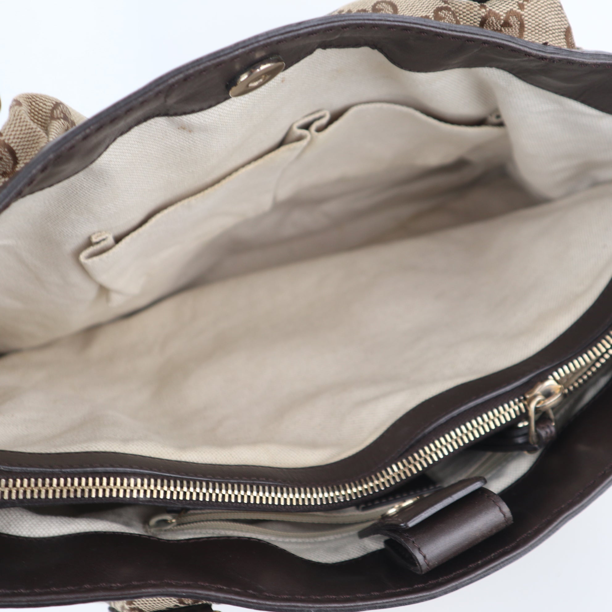 C2247 Gucci Shoulder Bag GG Canvas Sukey | Pre-Owned Very Good Brown Canvas And Leather Trim
