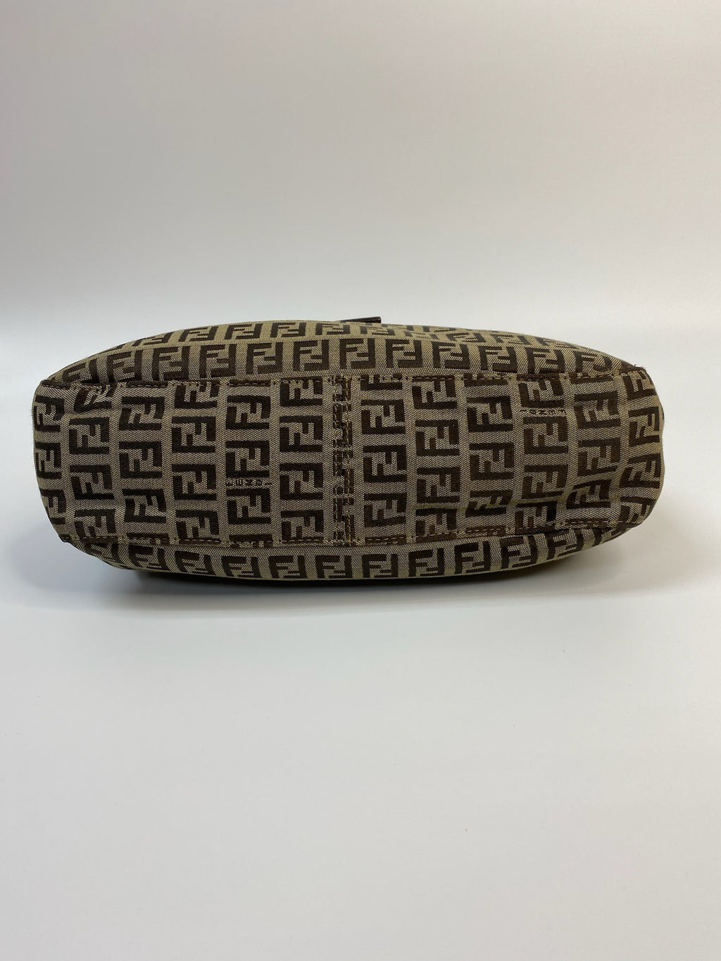 J2942 Fendi Shoulder Bag Zucchino Cnavas Shoulder Bag | Pre-Owned Brown Canvas FF Monogram