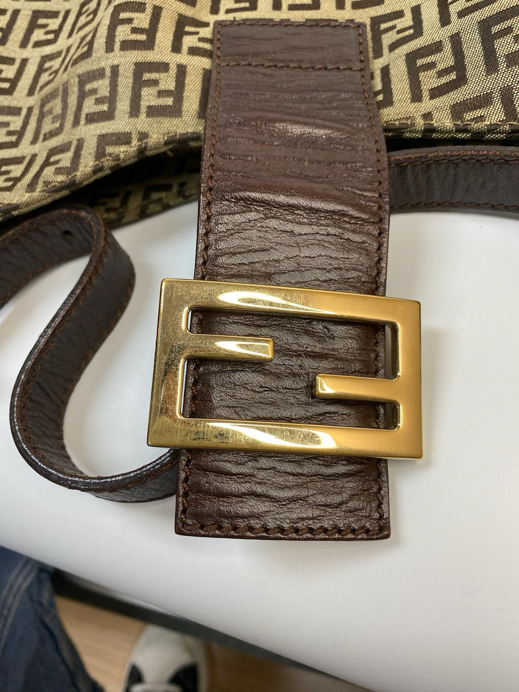 J2942 Fendi Shoulder Bag Zucchino Cnavas Shoulder Bag | Pre-Owned Brown Canvas FF Monogram