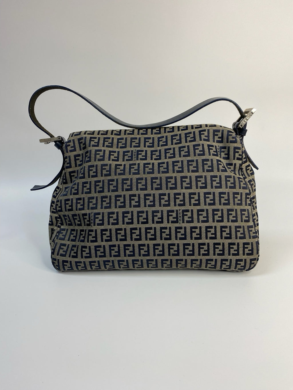 J2941 Fendi Shoulder Bag Nave BlueZucca Cancas Mamma Baguette handbag | Pre-Owned Blue Canvas FF Monogram