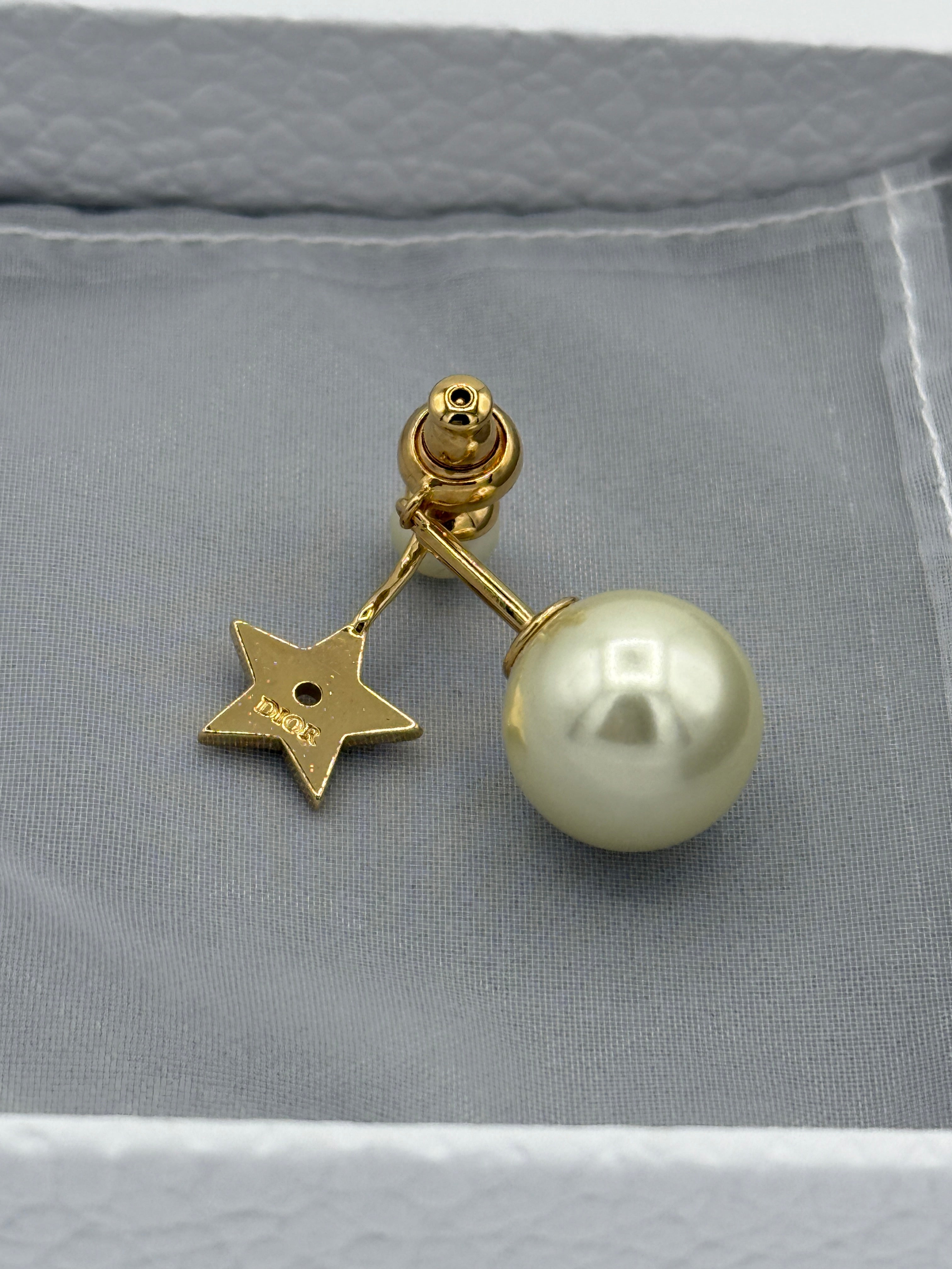 Dior Earrings-My ABC Dior Tribales Pearl Earring, Star pendant