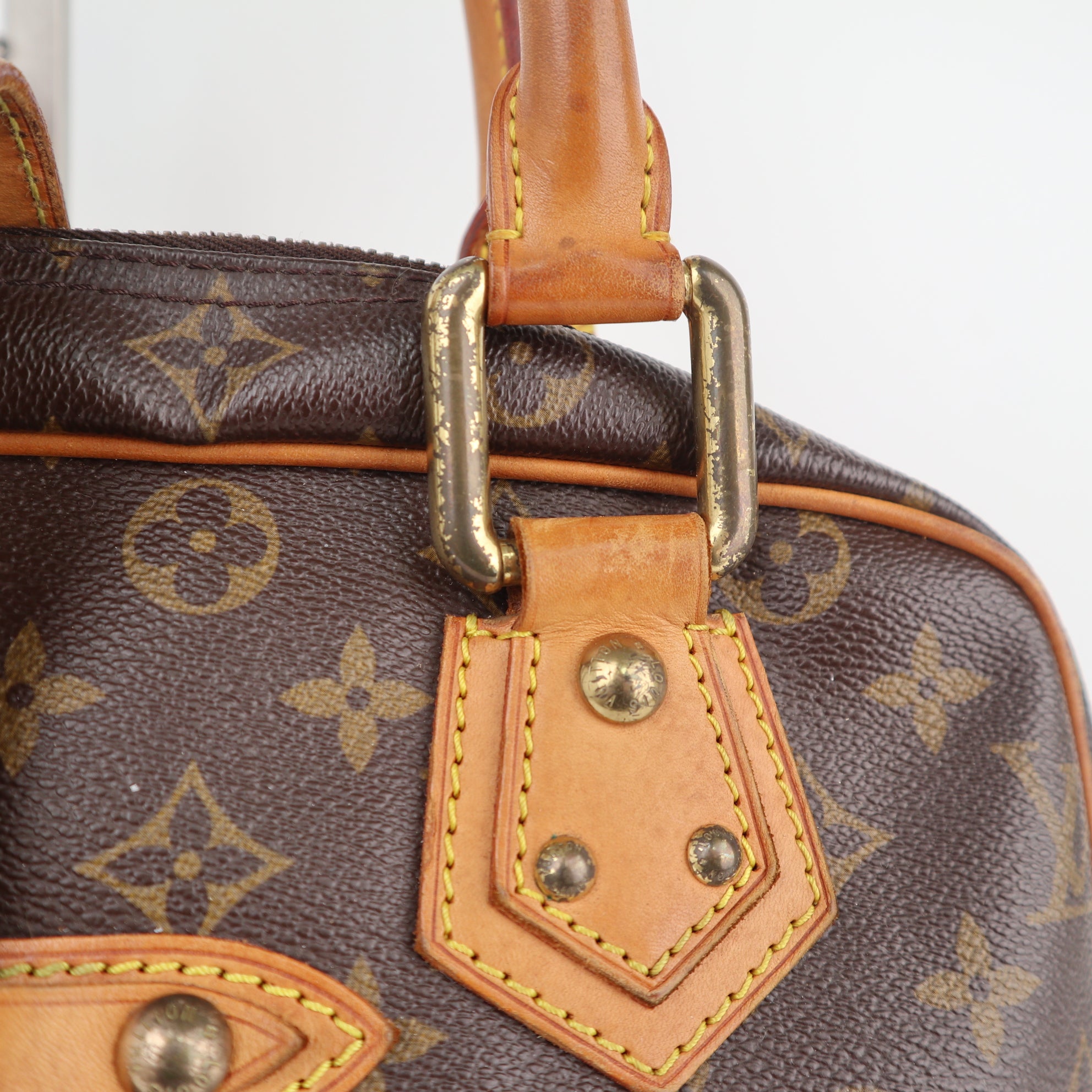 C2253 Louis Vuitton Shoulder Bag Manhattan GM | Pre-Owned Very Good Brown Monogram Coated Canvas And Leather Trim