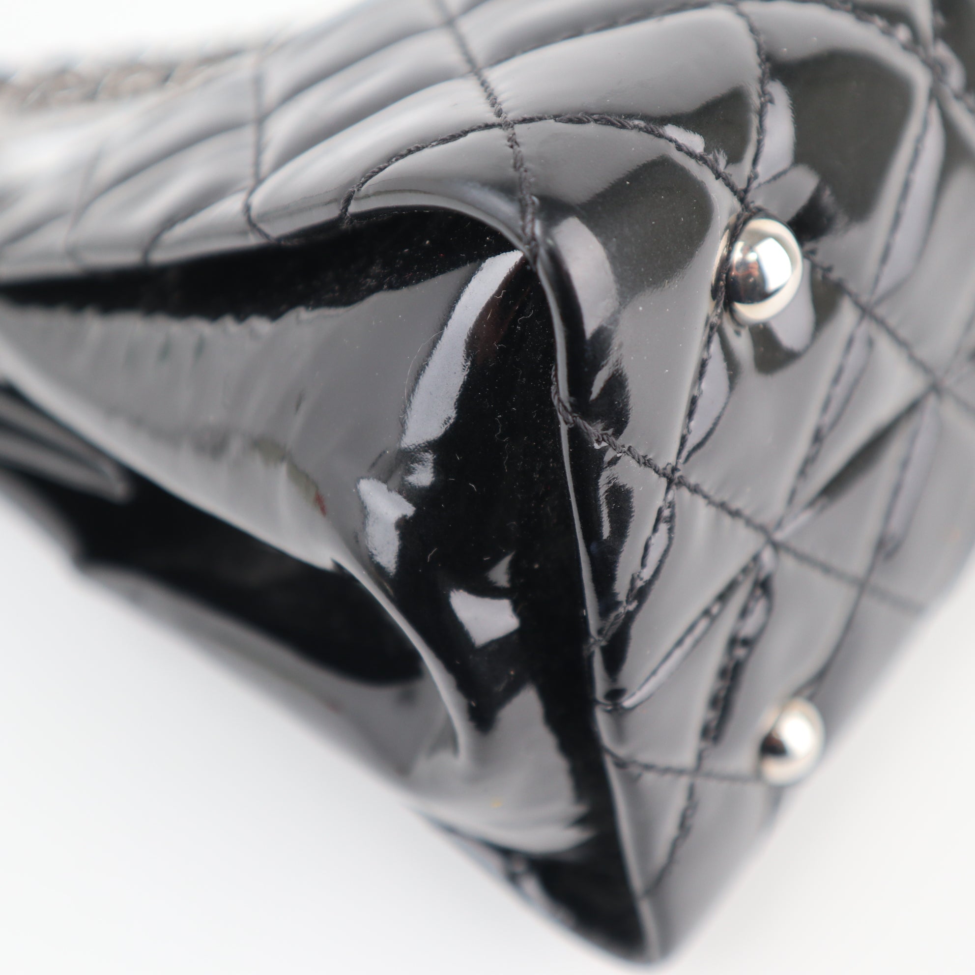 C2257 Chanel Shoulder Bag Timeless CC Shopping Tote | Pre-Owned Very Good Black Patent Leather