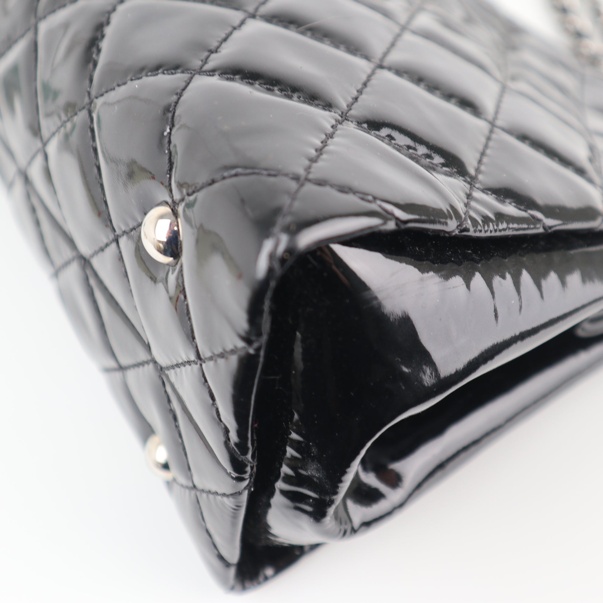 C2257 Chanel Shoulder Bag Timeless CC Shopping Tote | Pre-Owned Very Good Black Patent Leather