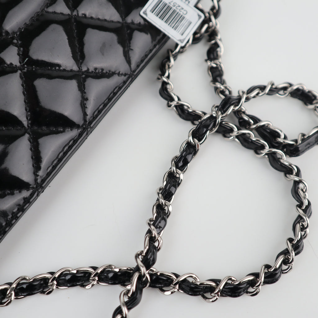 C2257 Chanel Shoulder Bag Timeless CC Shopping Tote | Pre-Owned Very Good Black Patent Leather