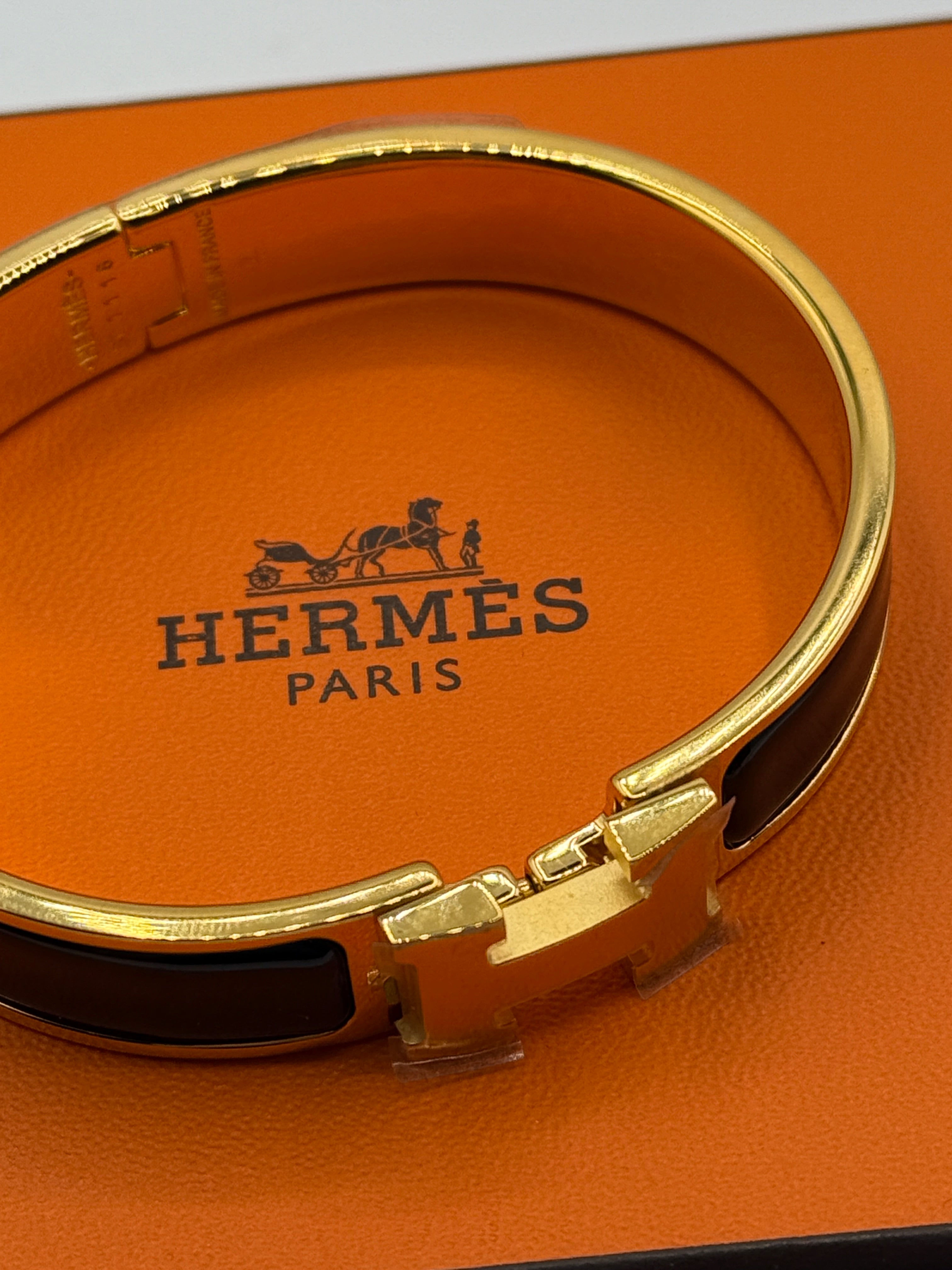 Hermès Clic H bracelet, Black, Gold plated