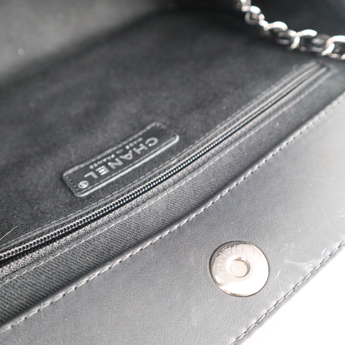 C2257 Chanel Shoulder Bag Timeless CC Shopping Tote | Pre-Owned Very Good Black Patent Leather