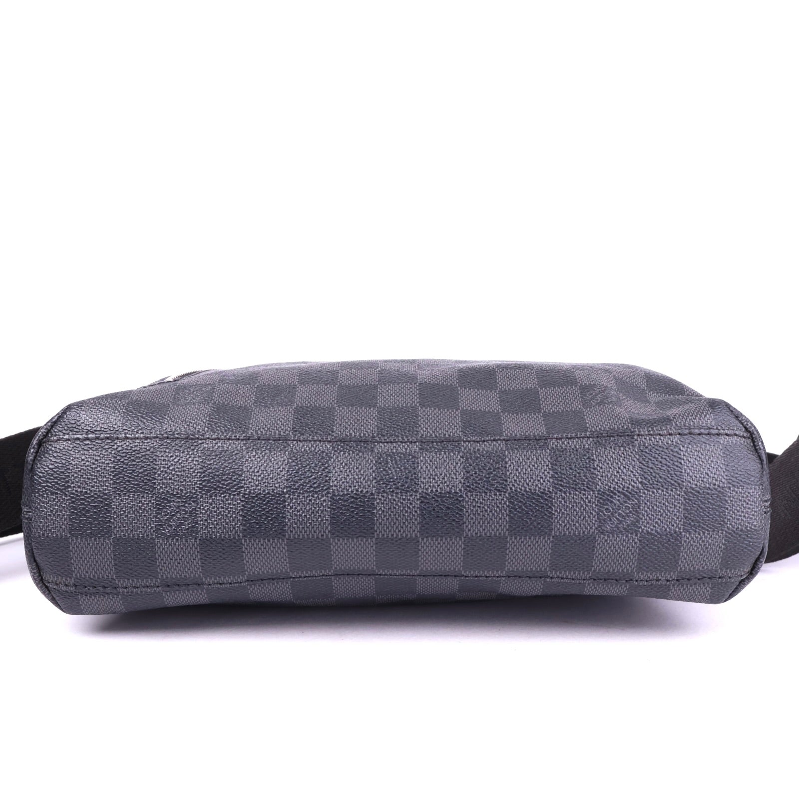J3269 Louis Vuitton Damier Graphite Mick PM crossbody bag- Pre Owned