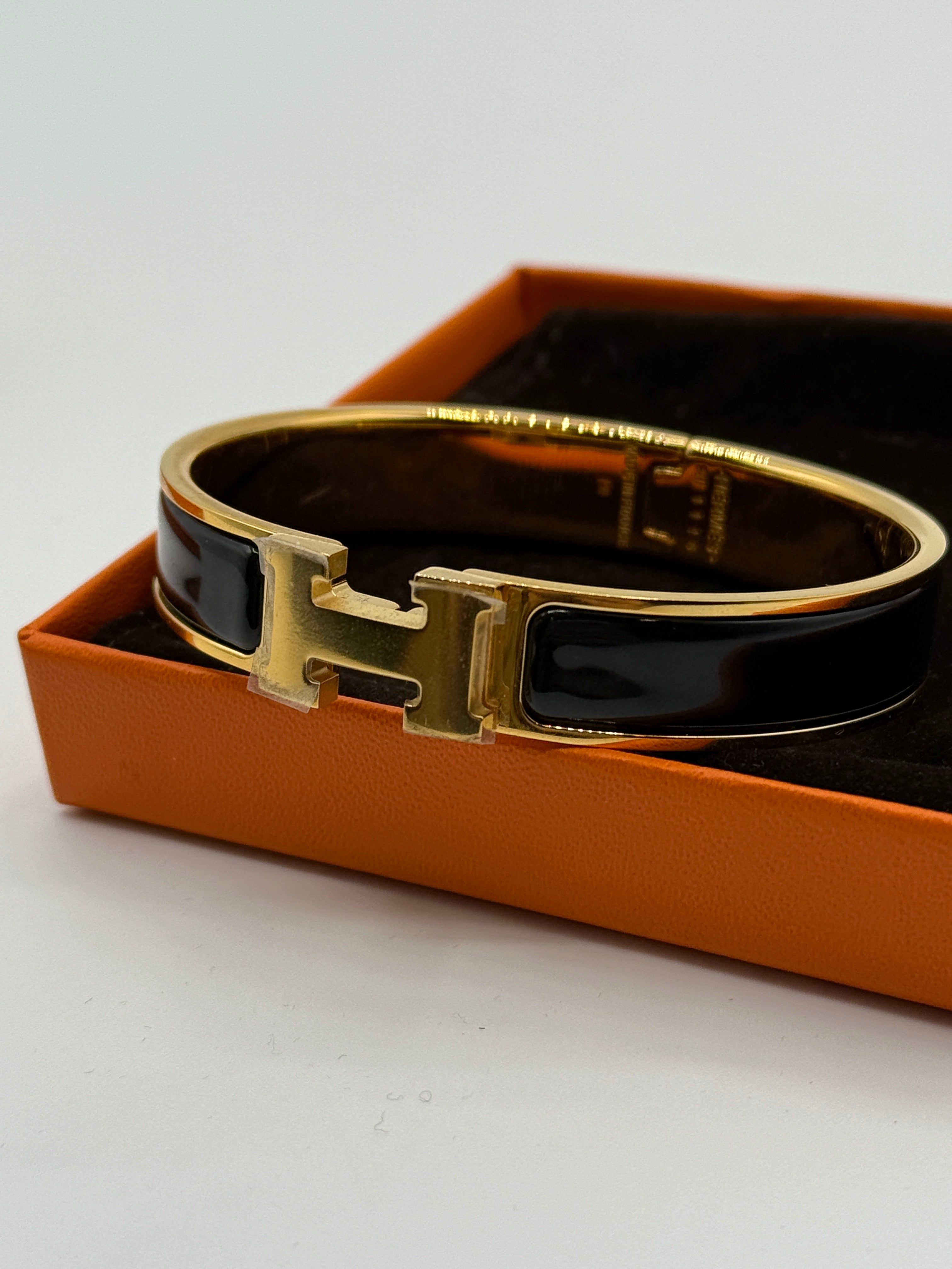 Hermès Clic H bracelet, Black, Gold plated