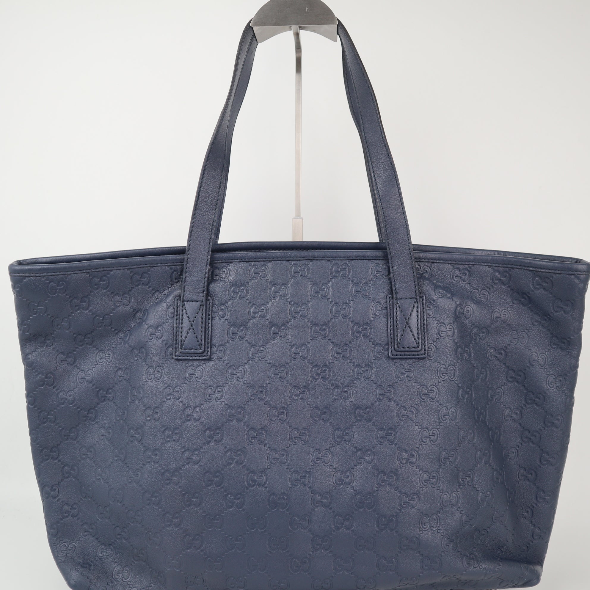 C2271 Gucci Tote Bag Gucci GG Signature Blue Tote | Pre-Owned Excellent Blue Leather GG Monogram