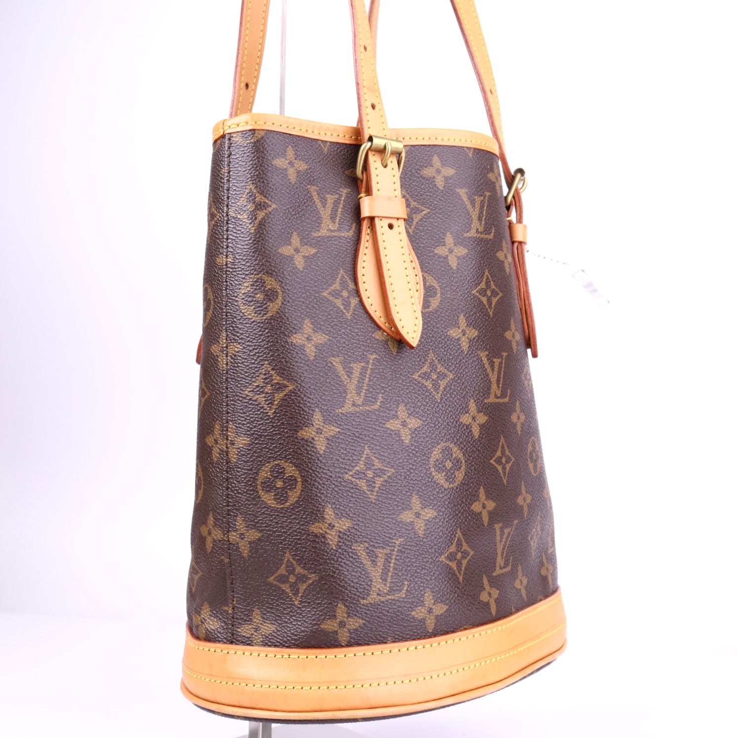 J3333R Louis Vuitton Petit Marais Bucket Bag PM- Pre Owned