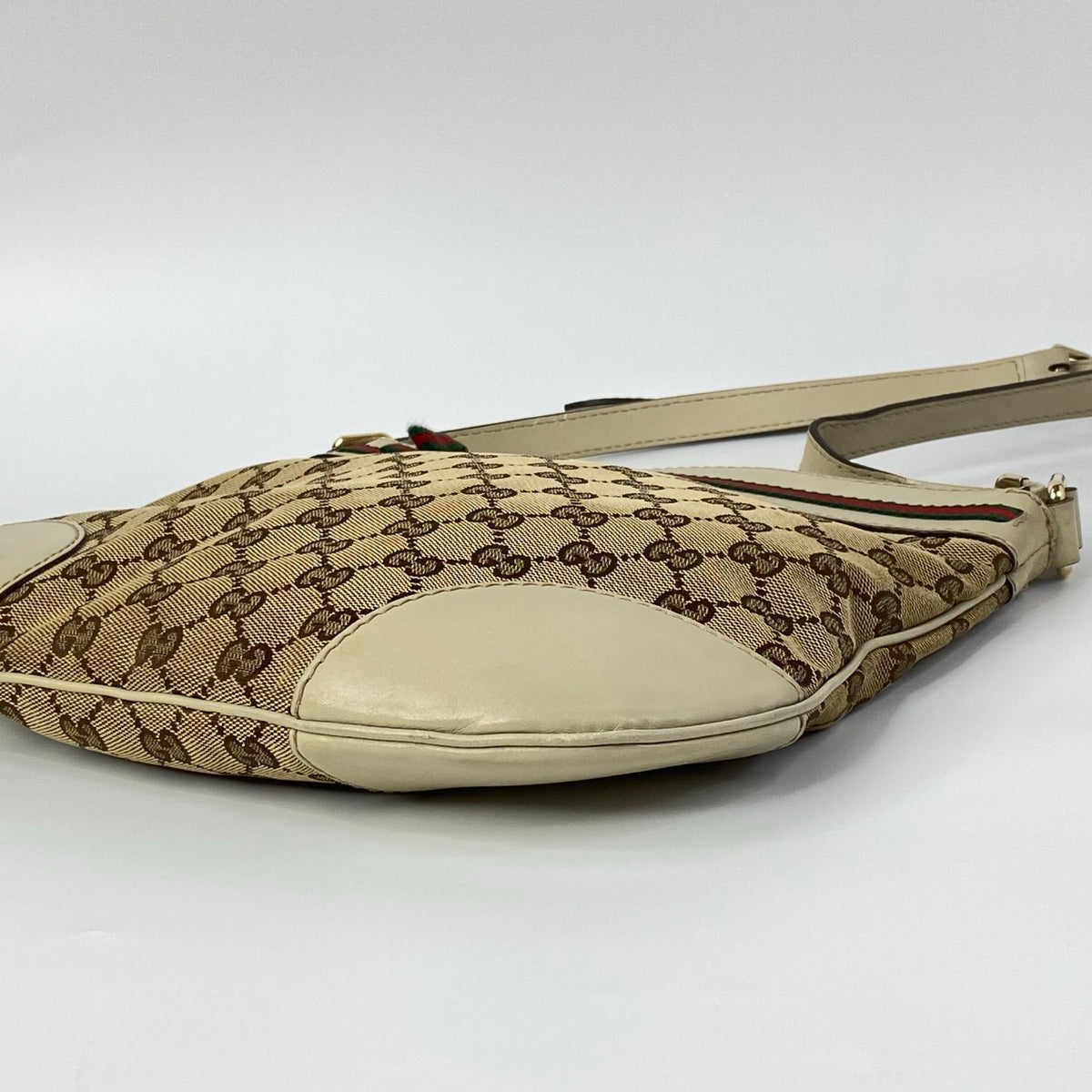 J2712 Gucci Crossbody Bag Mayfair GG Canvas Crossbody Bag | Pre-Owned Excellent Brown / Beige GG canvas/GG monogram