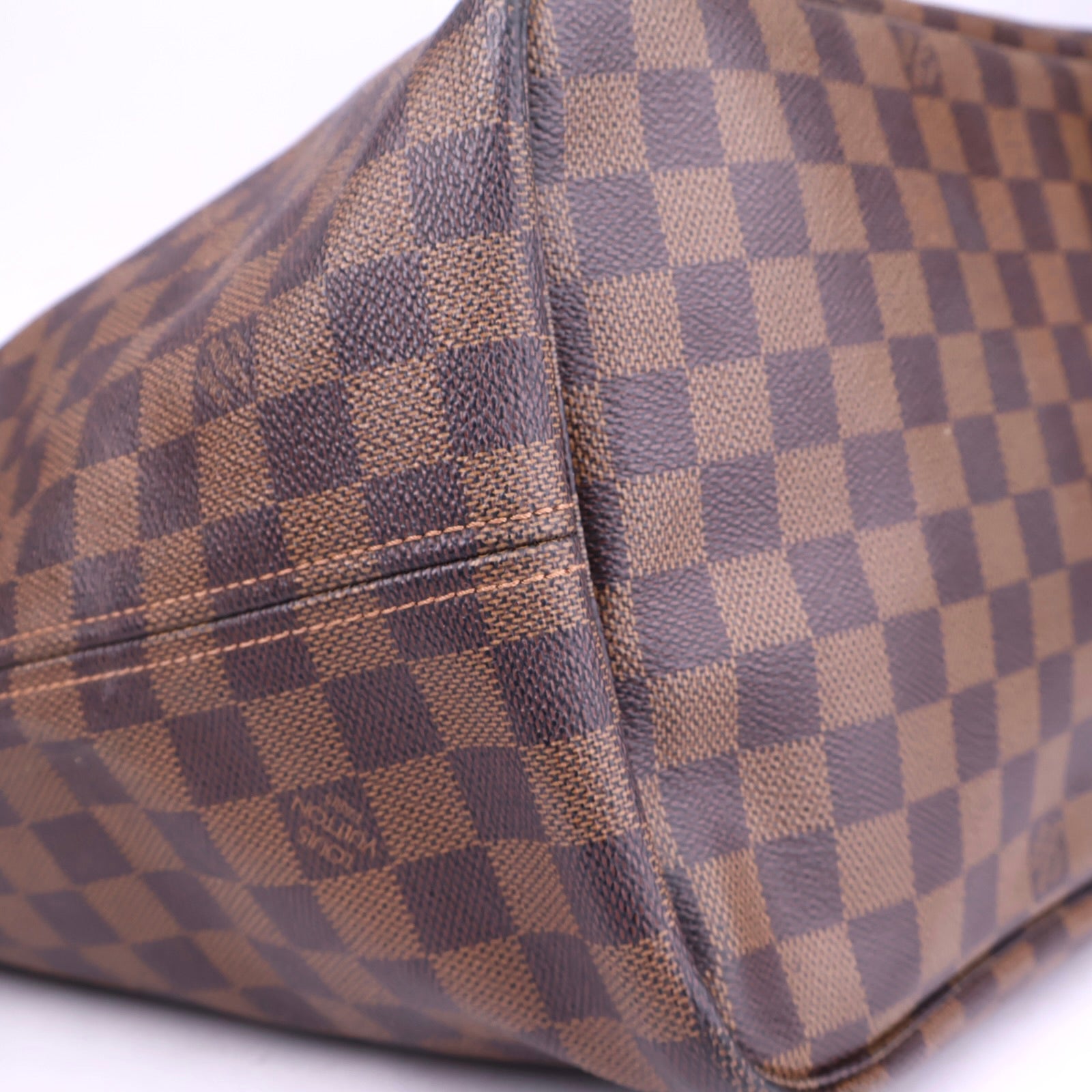 J2138R Louis Vuitton Damier Canvas Neverfull GM Bag- Pre Owned