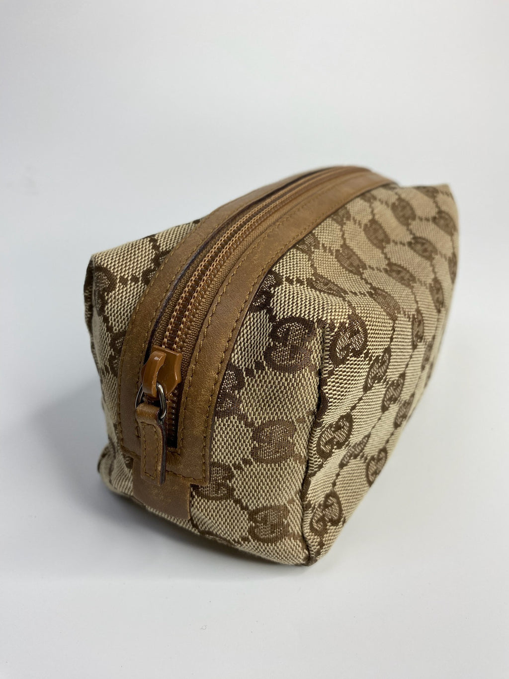 J2710 Gucci Mini Bag GUCCIC GG Canvas Makeup bag | Pre-Owned Like New Brown / Beige GG canvas/GG monogram