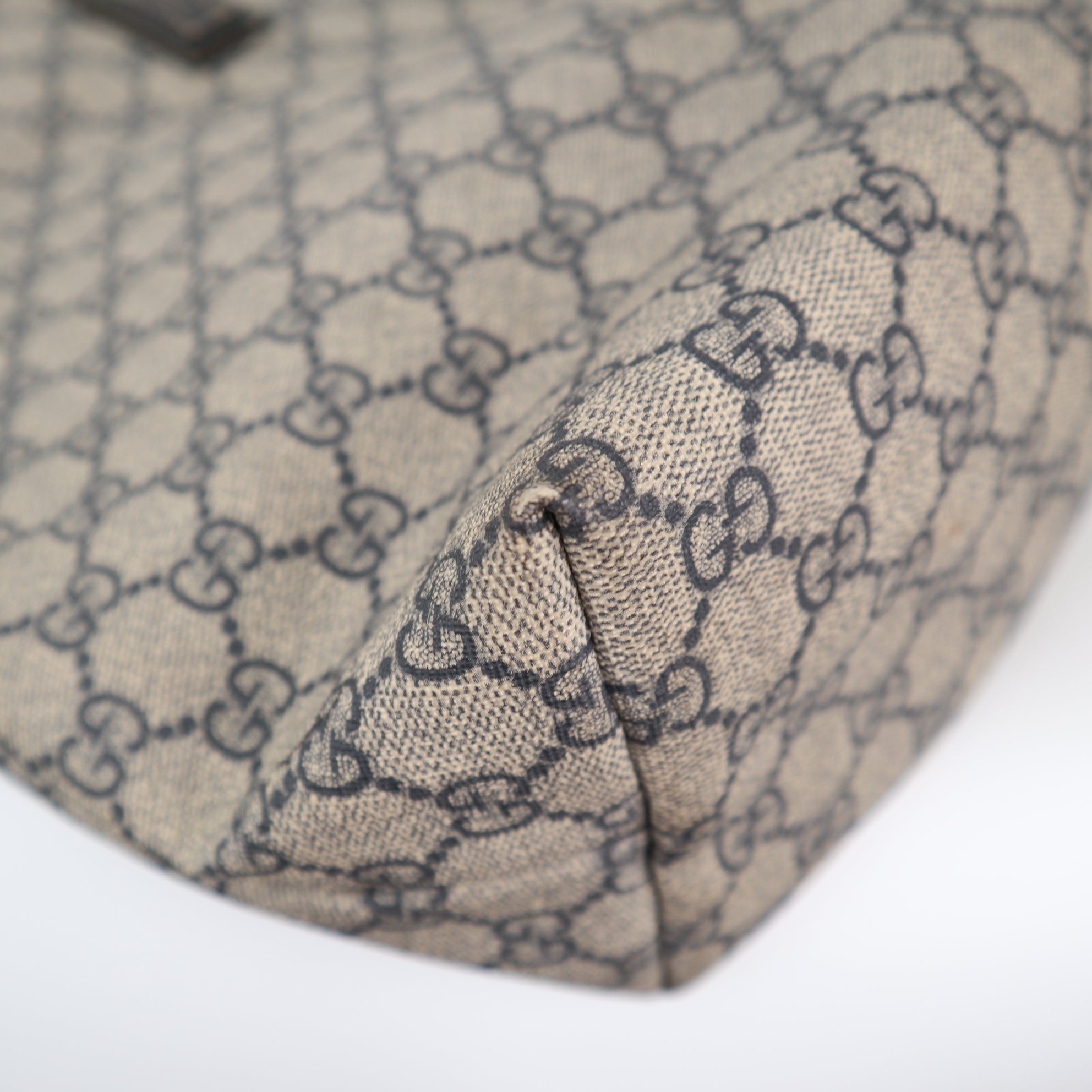C2280 Gucci Tote Bag GG Supreme Canvas Large Tote Bag | Pre-Owned Very Good Brown Canvas GG Supreme
