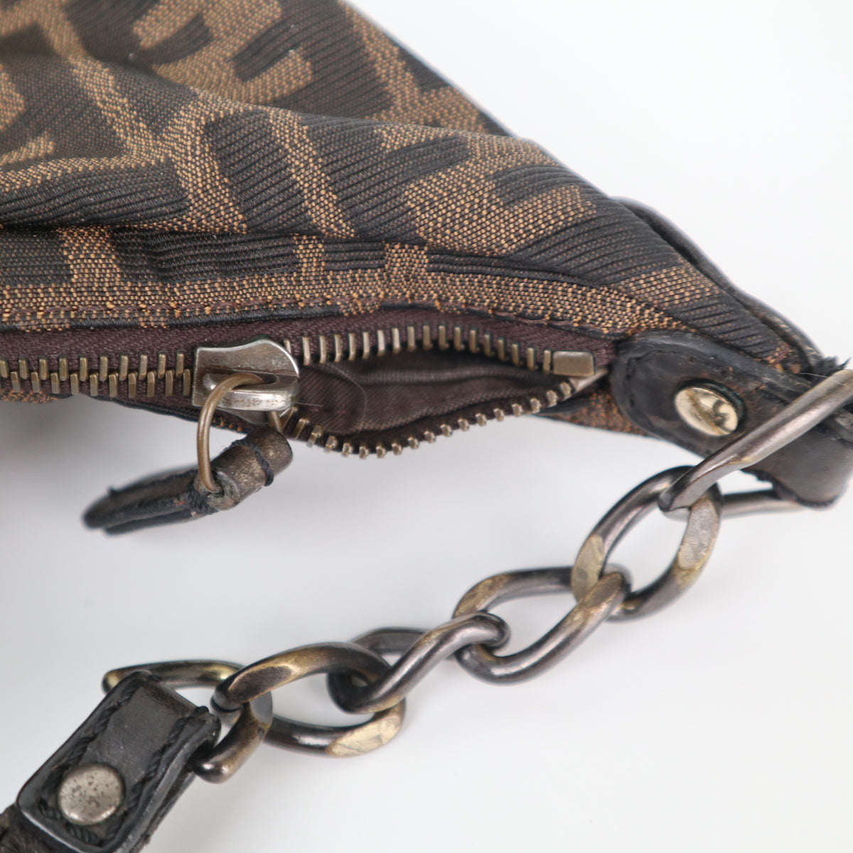 C2282 Fendi Shoulder Bag Tobacco Zucca 'B' Buckle Hobo | Pre-Owned Very Good Tobacco Canvas Zucca