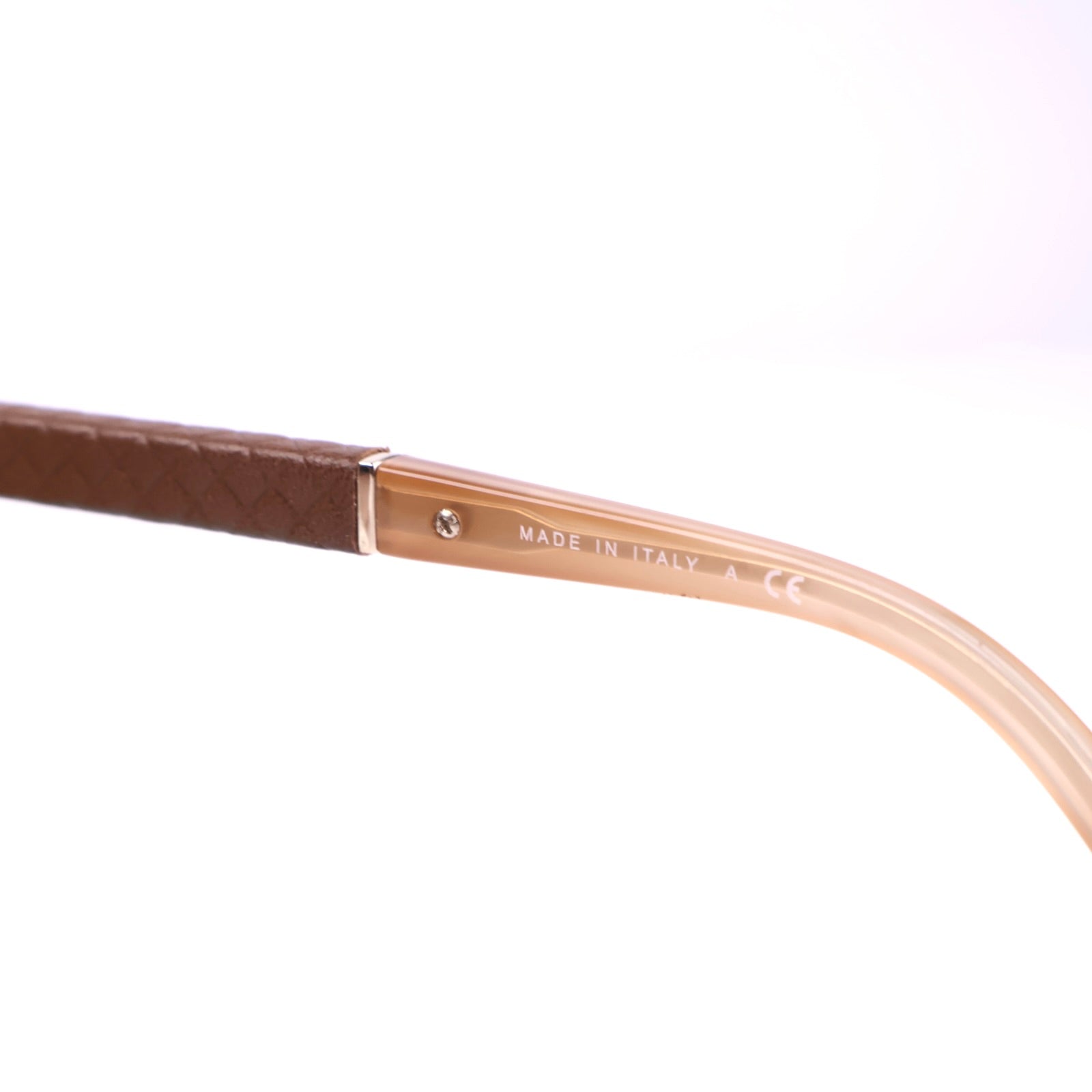J3278 Chanel Interlocking CC Logo Cat Eye Sunglasses- Pre Owned