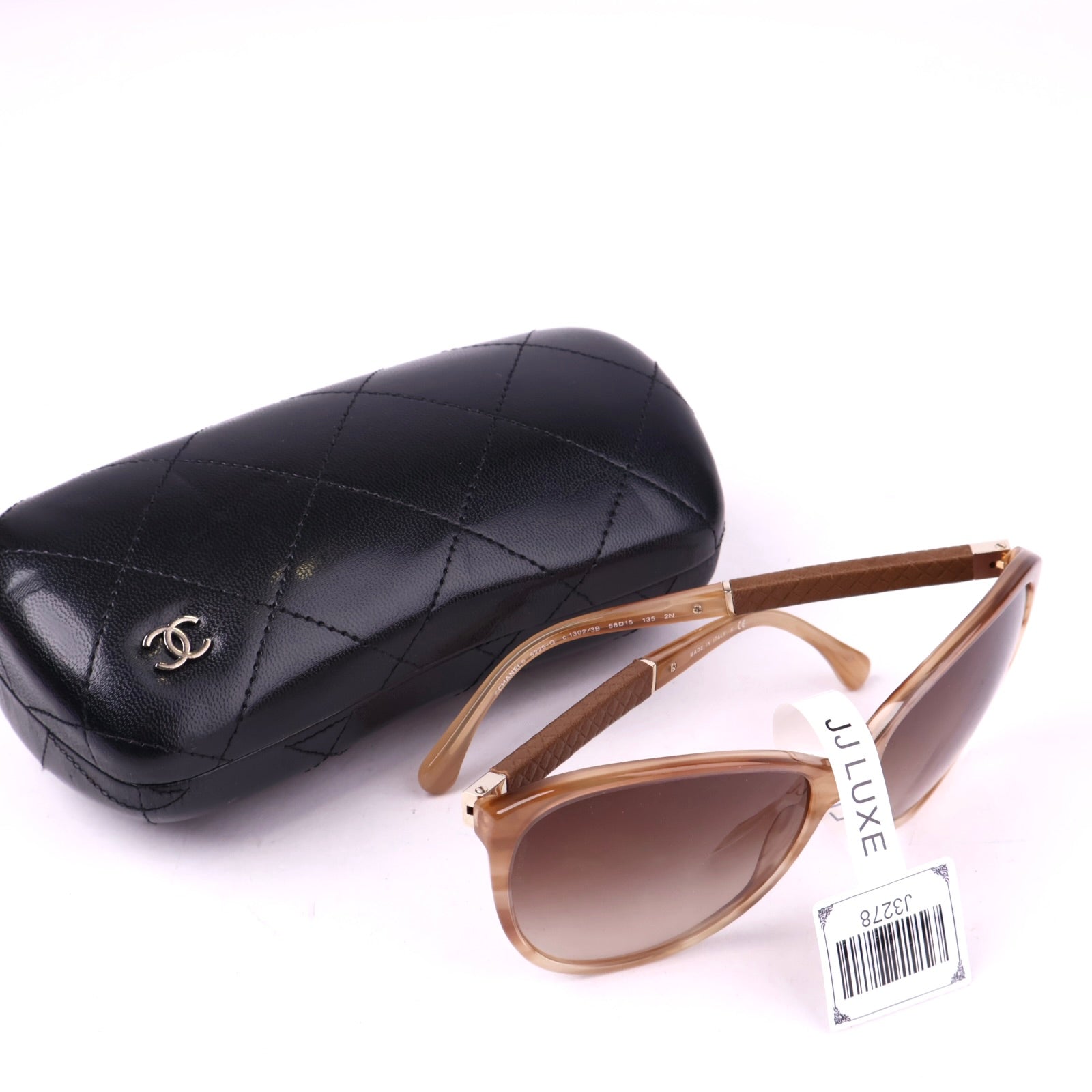 J3278 Chanel Interlocking CC Logo Cat Eye Sunglasses- Pre Owned