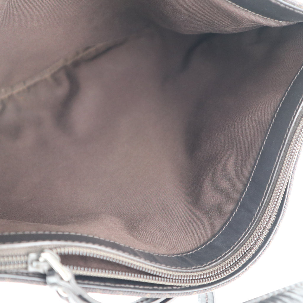 C2286 Gucci Shoulder Bag GG Canvas Denim Shoulder Bag Black | Pre-Owned Excellent Black GG Canvas, Denim Canvas, Denim