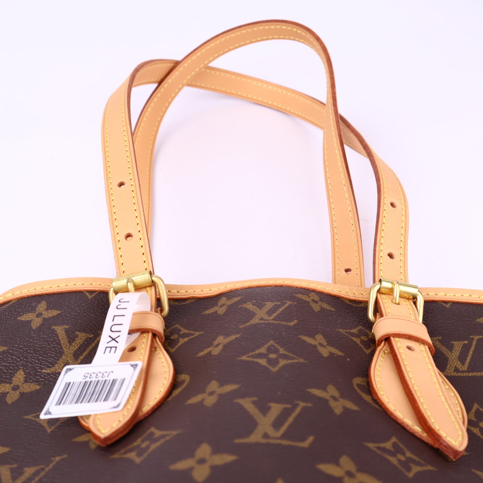 J3335R Louis Vuitton Monogram Canvas Petite Bucket Bag- Pre Owned