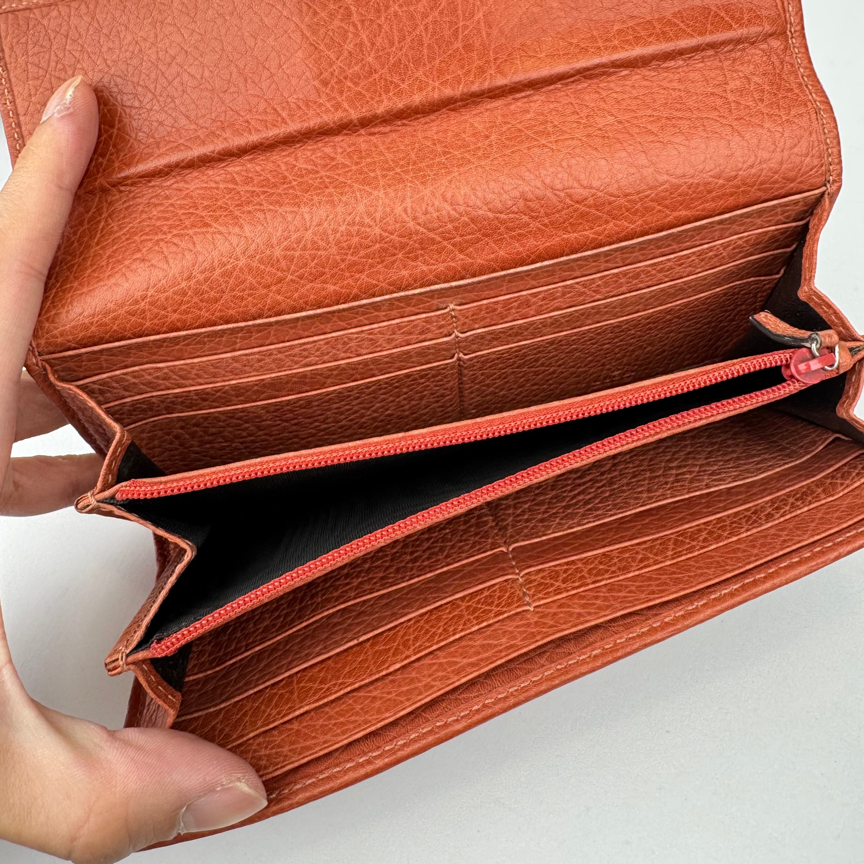 J1969 Gucci GG Orange & Tan Leather x Canvas Sukey Continental Wallet - Pre Owned