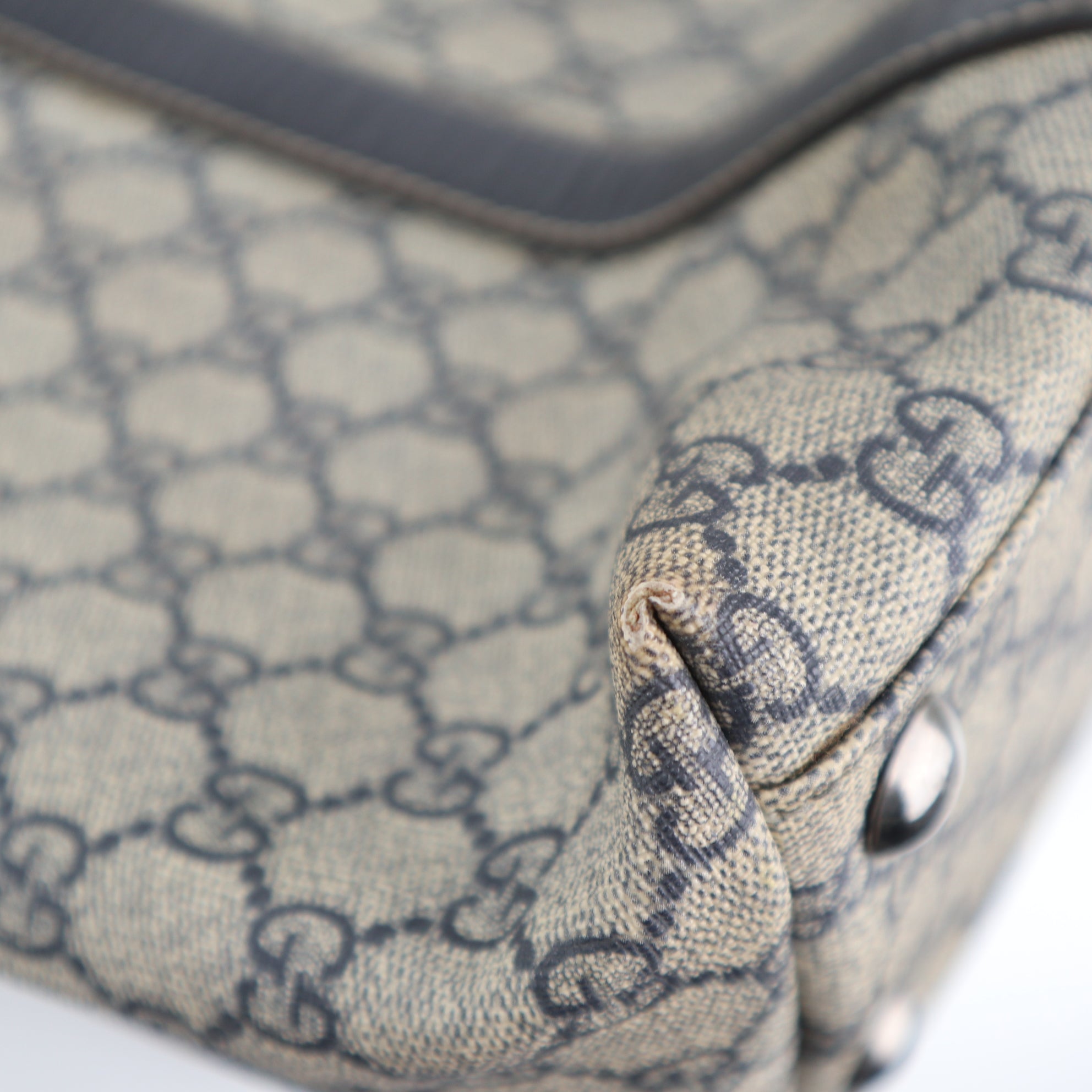 C2291 Gucci Tote Bag GG Supreme Joy Vertical Tote | Pre-Owned Very Good Brown GG Supreme Canvas