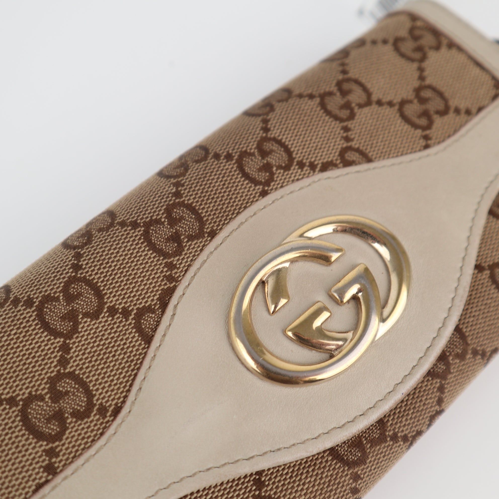 C2299 Gucci Wallet GG Canvas Sukey Interlocking G | Pre-Owned Very Good Brown GG Canvas Canvas