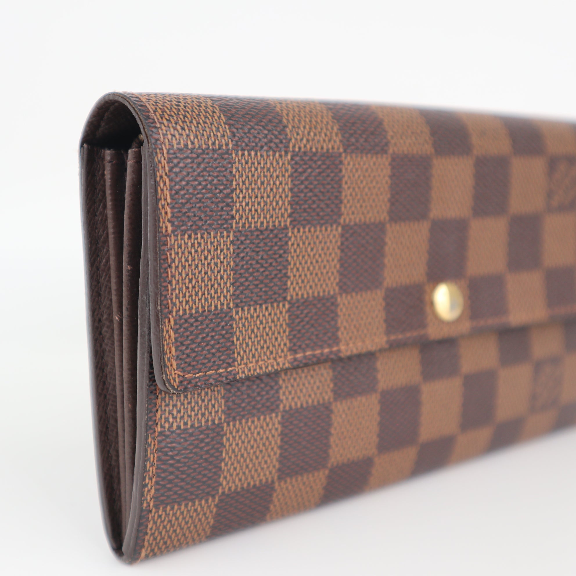 C2302 Louis Vuitton Wallet Damier Ebene Sarah Wallet | Pre-Owned Very Good Brown Damier Ebene Canvas