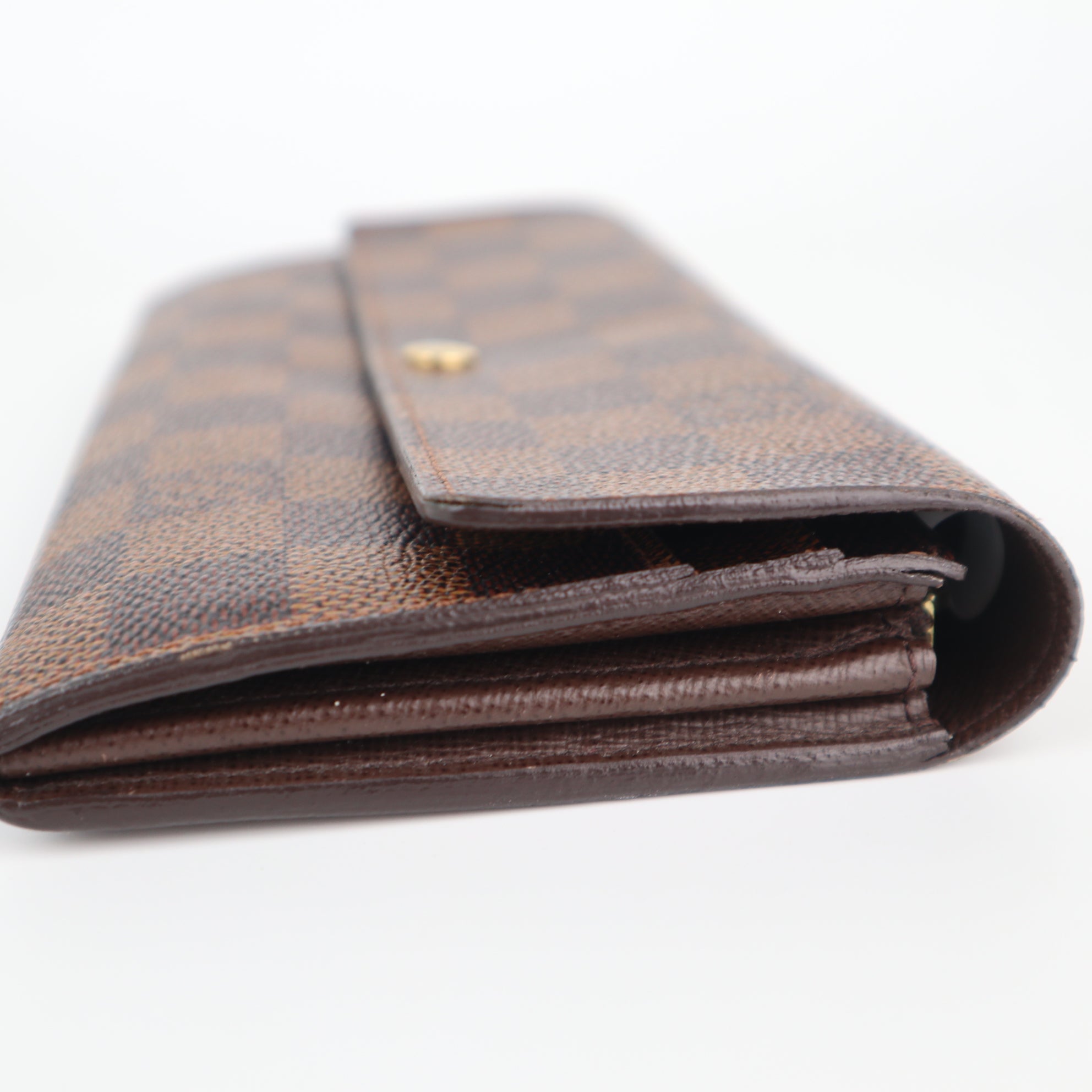 C2302 Louis Vuitton Wallet Damier Ebene Sarah Wallet | Pre-Owned Very Good Brown Damier Ebene Canvas