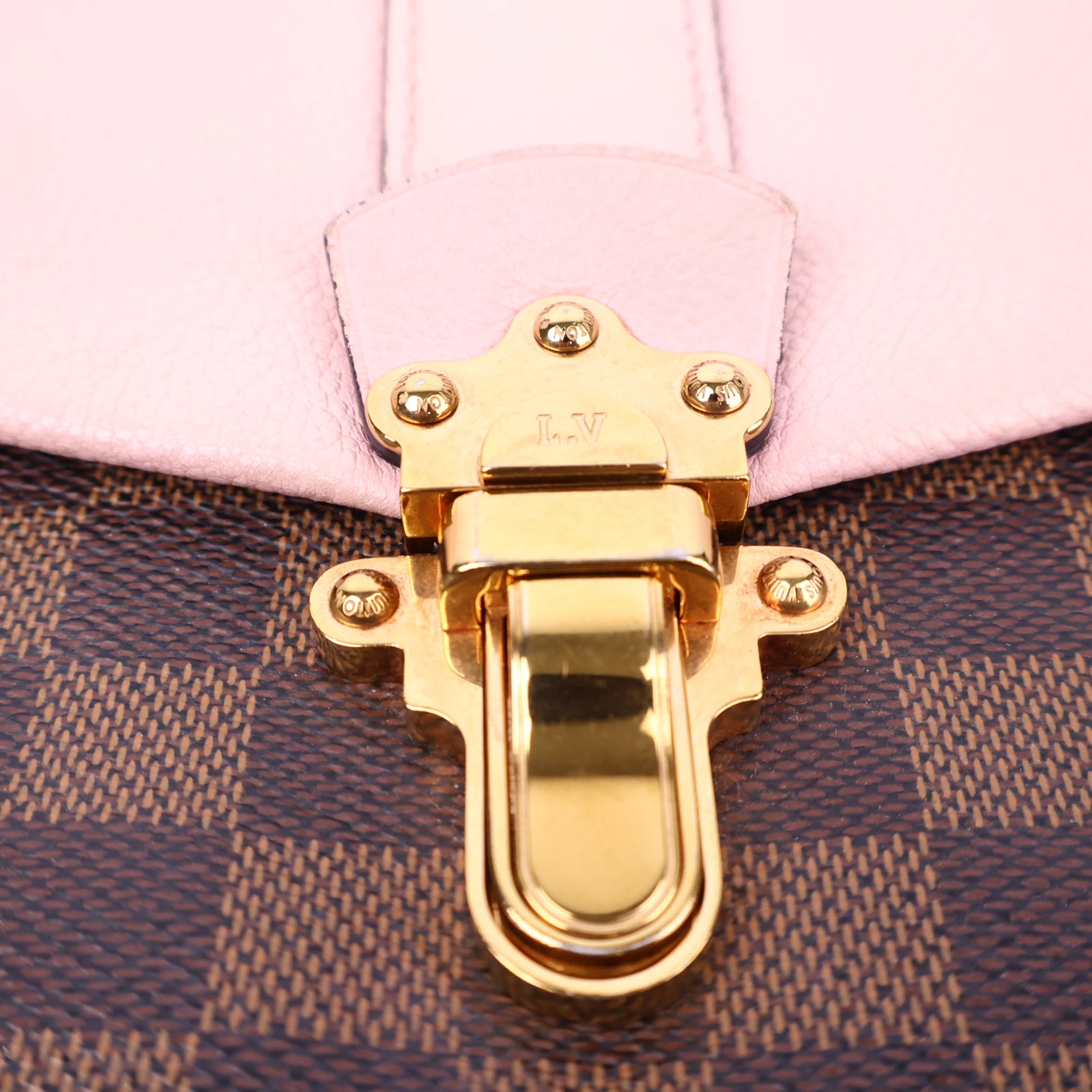 Louis Vuitton Clapton Handbag Damier Crossbody Bag J3313 | Pre-Owned Excellent Damier Coated canvas