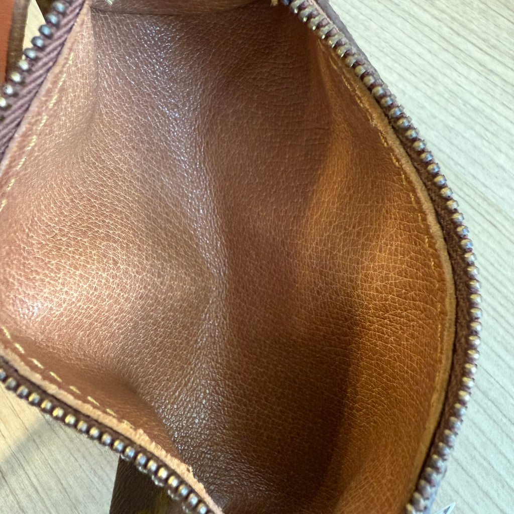 J2926R Louis Vuitton Mini Bag Monogram Canvas Papillon Mini Pochette | Pre-Owned Brown Monogram Coated Canvas; Leather