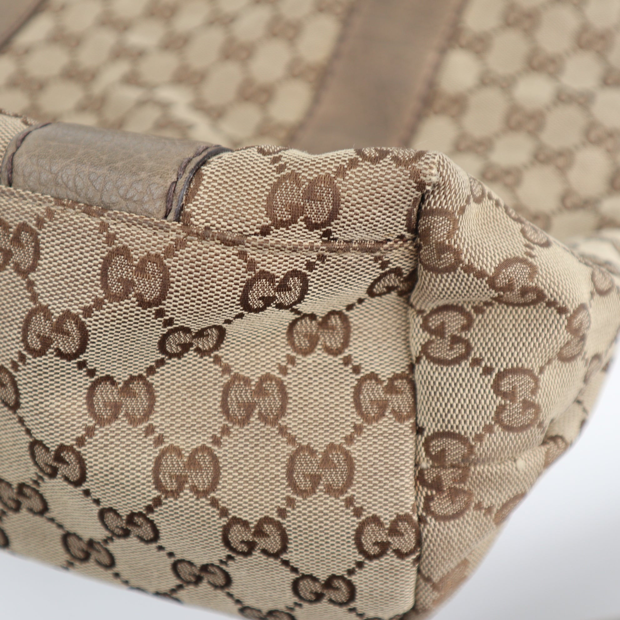 C2315 Gucci Tote Bag GG Canvas Bamboo Bar Brown Totes | Pre-Owned Excellent Brown GG Monogram Canvas
