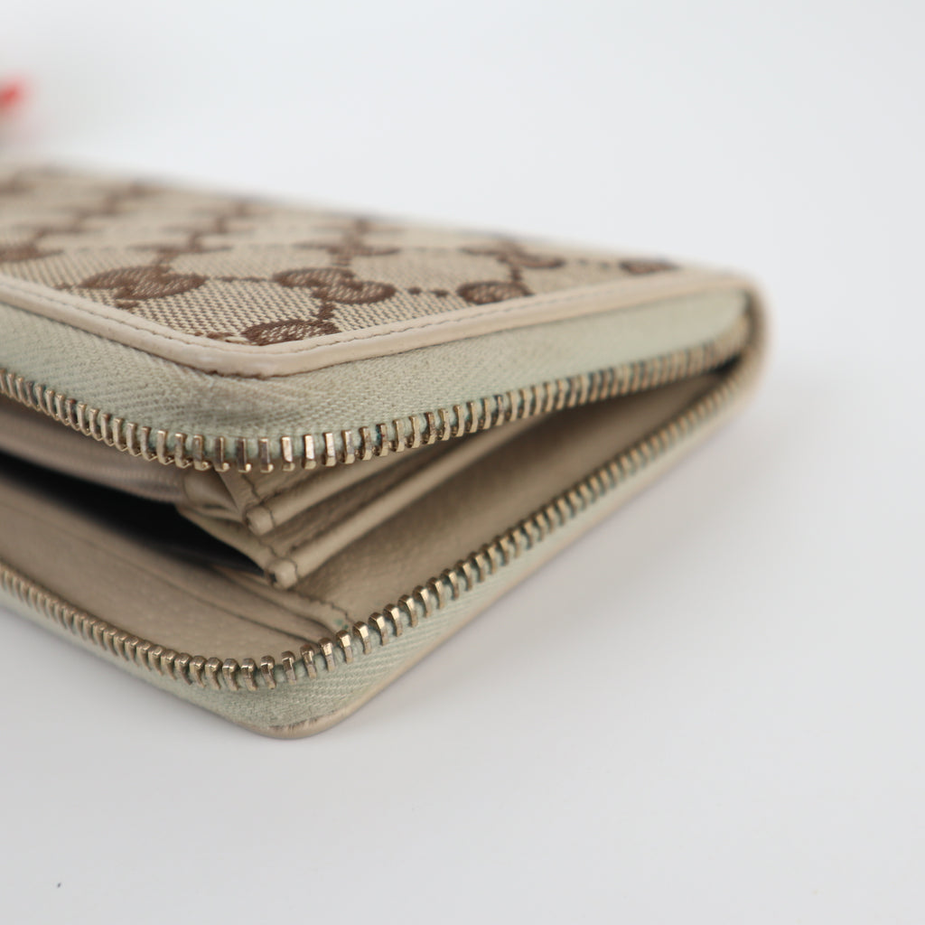 C2338 Gucci Wallet GG Canvas Zip Around Wallet | Pre-Owned Excellent Brown GG Monogram Canvas