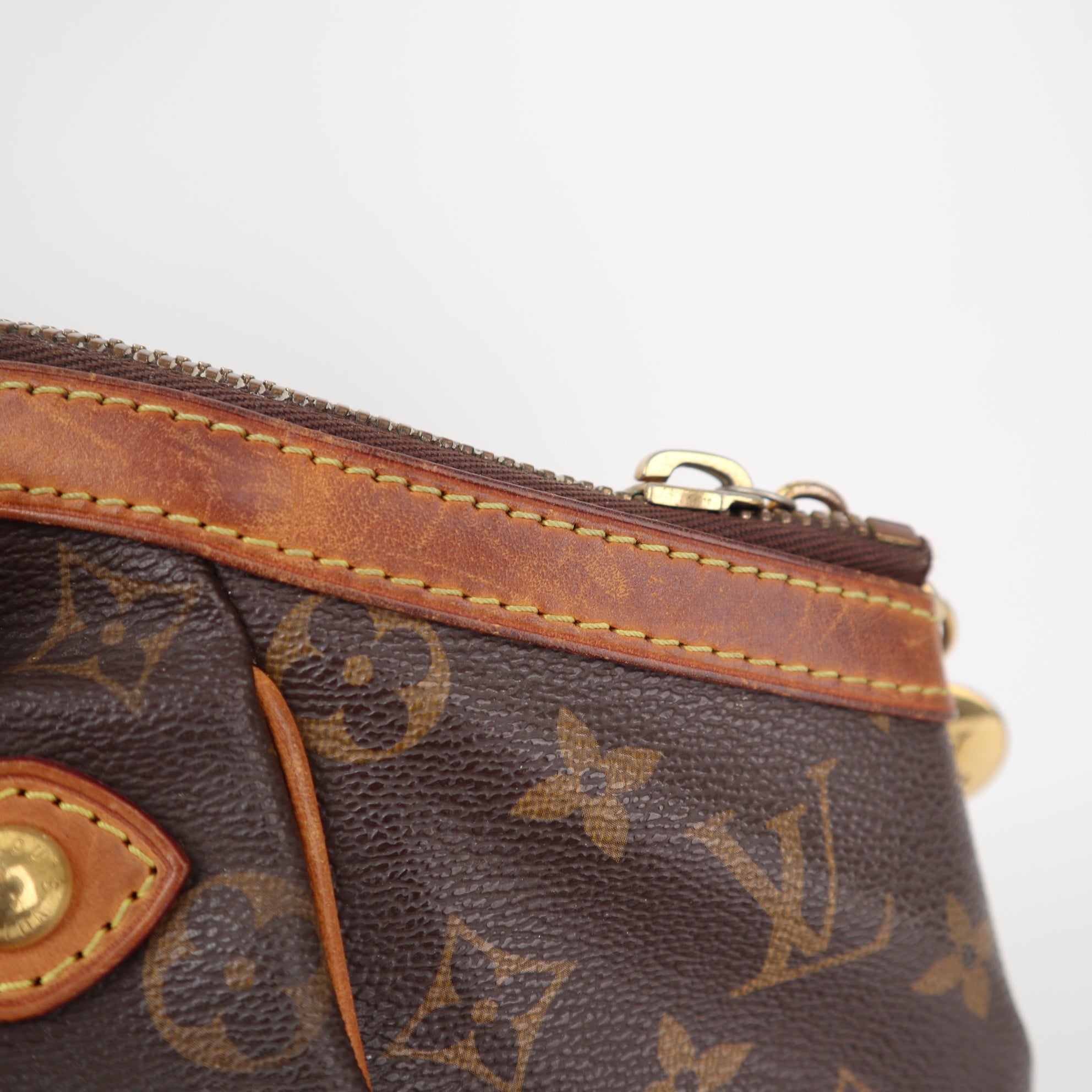 Louis Vuitton Tivoli GM Shoulder Bag C1479 | Pre-Owned Good Brown Monogram Canvas