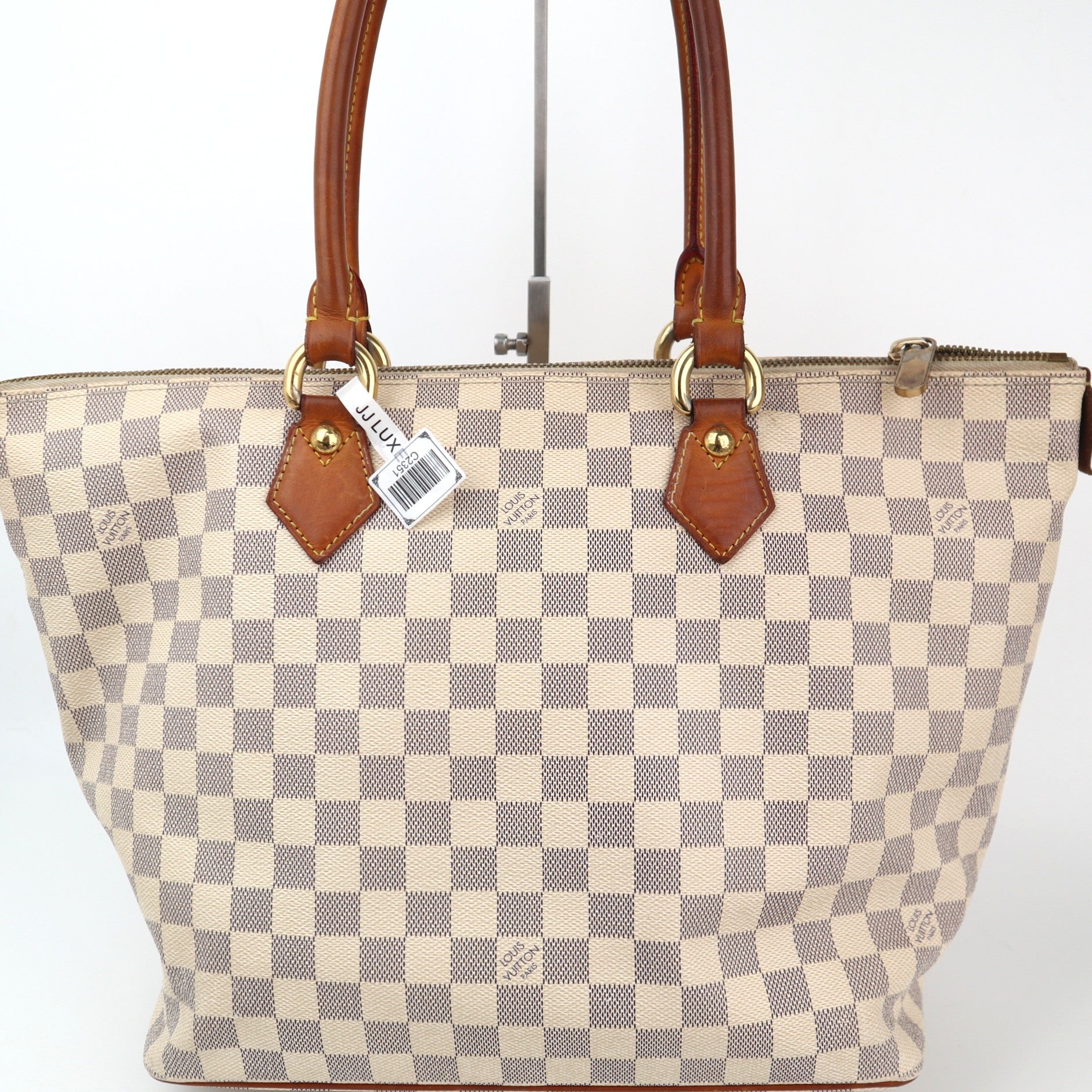 C2351 Louis Vuitton Shoulder Bag Damier Azur Saleya MM Bag | Pre-Owned Very Good White / Blue Damier Azur Canvas