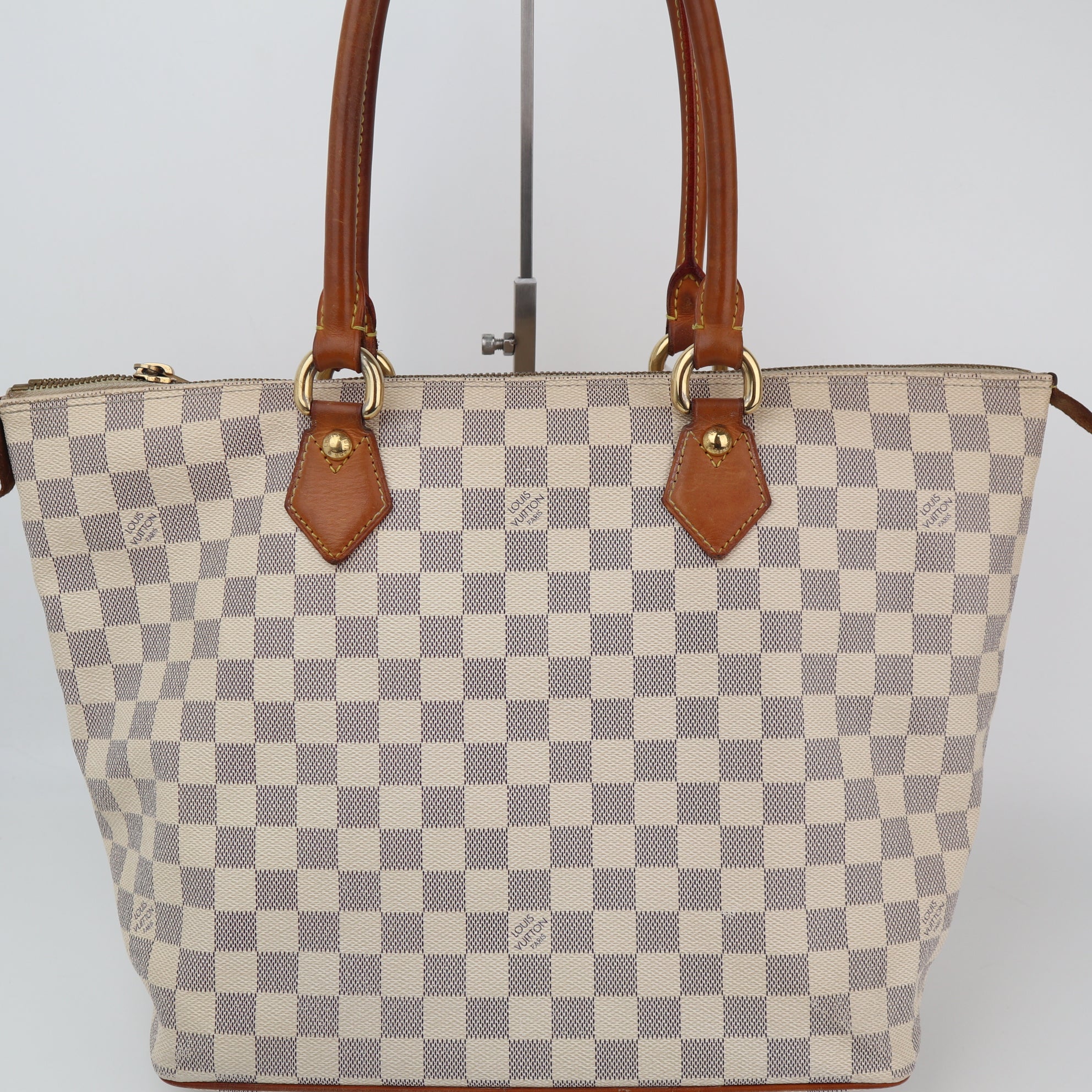 C2351 Louis Vuitton Shoulder Bag Damier Azur Saleya MM Bag | Pre-Owned Very Good White / Blue Damier Azur Canvas
