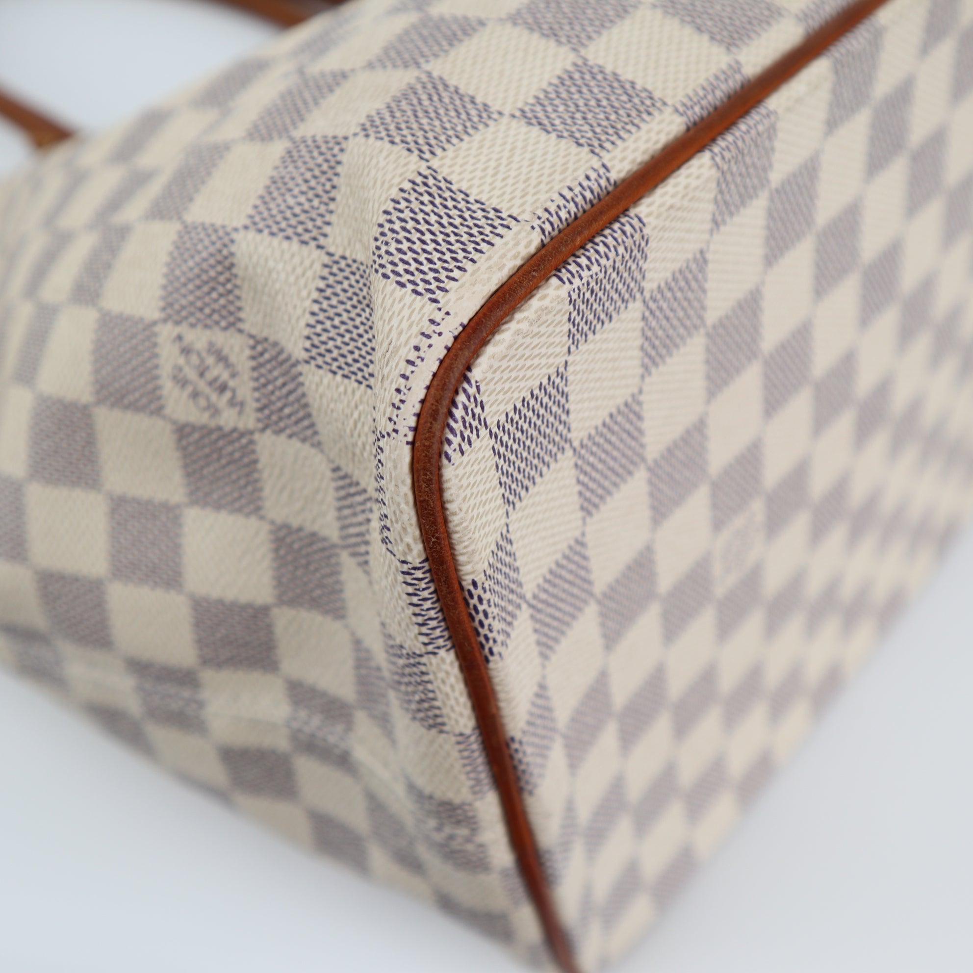 C2351 Louis Vuitton Shoulder Bag Damier Azur Saleya MM Bag | Pre-Owned Very Good White / Blue Damier Azur Canvas
