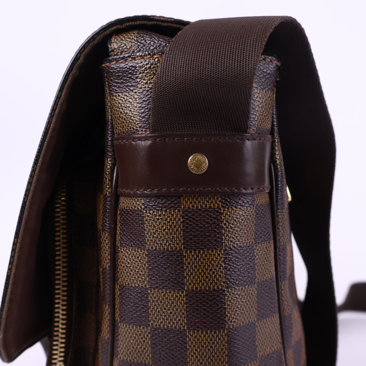 Louis Vuitton Damier Ebene Bastille Messenger PM Messenger Bag J3139 | Pre-Owned Like New Brown Damier Ebene Canvas