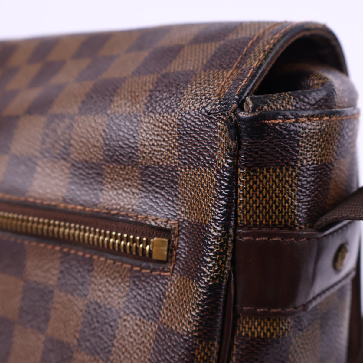 Louis Vuitton Damier Ebene Bastille Messenger PM Messenger Bag J3139 | Pre-Owned Like New Brown Damier Ebene Canvas