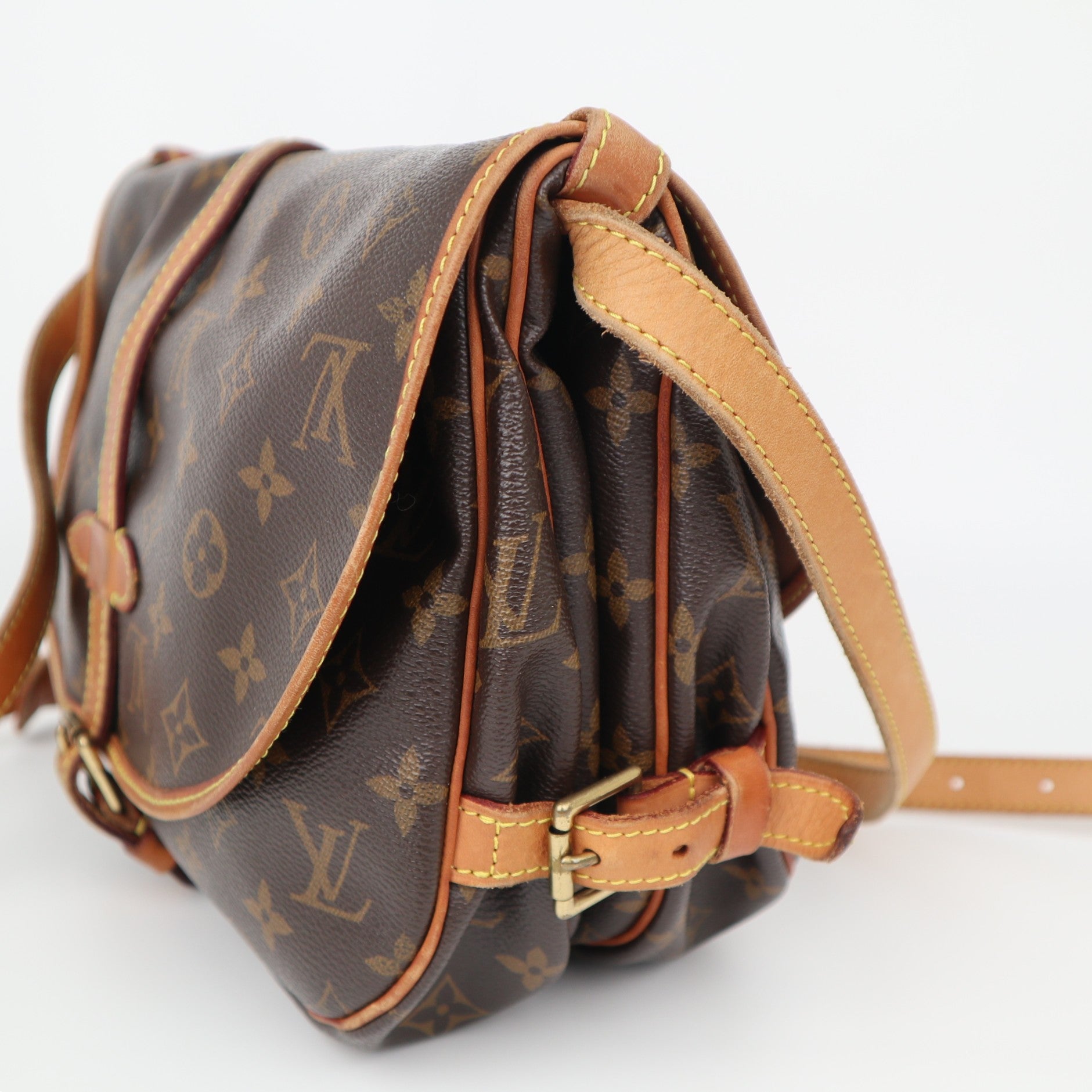 C2060 Louis Vuitton Monogram Saumur 30 Shoulder Bag Brown-Pre Owned