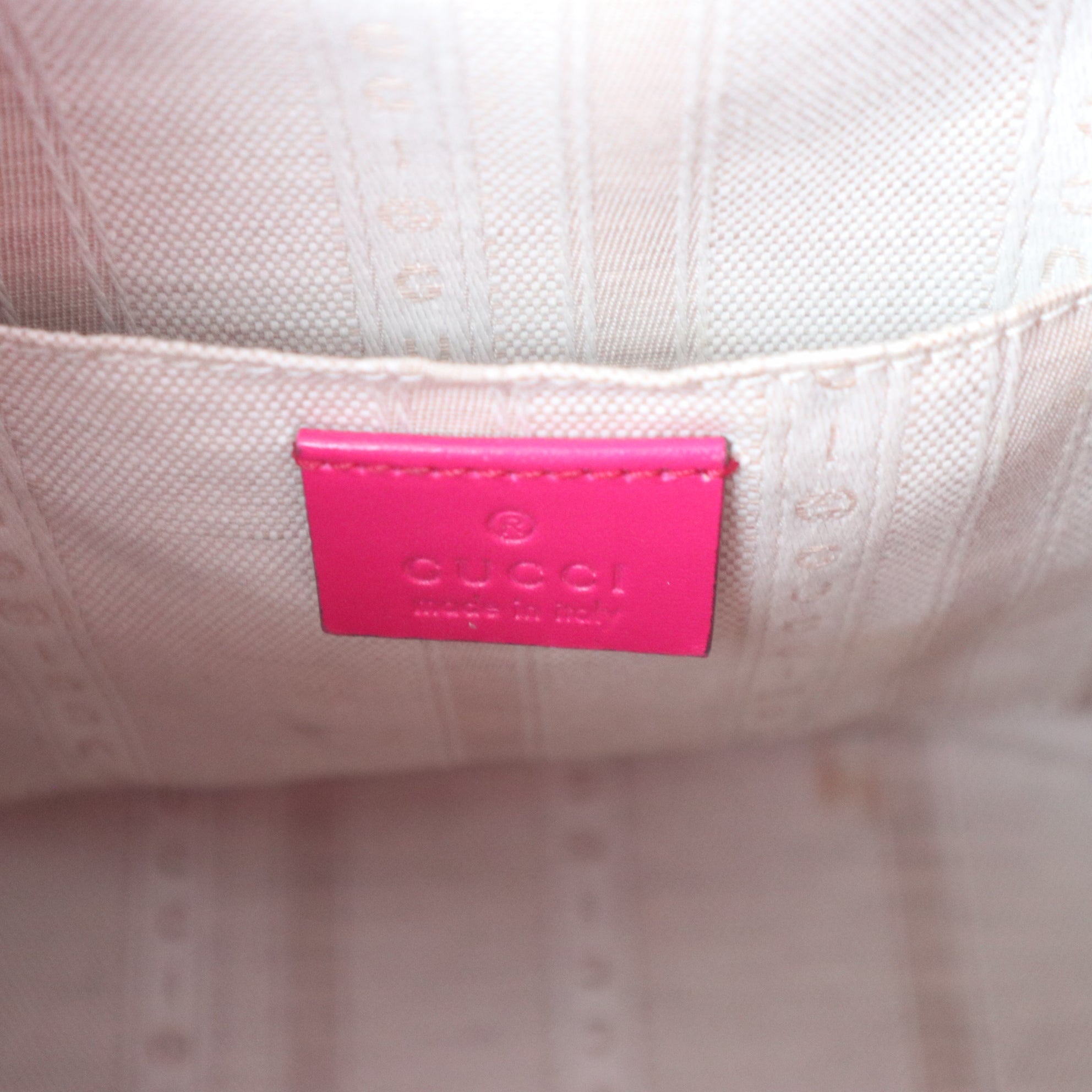 C2069 Gucci  Diamante Leather Bright Pink-Pre-Owned