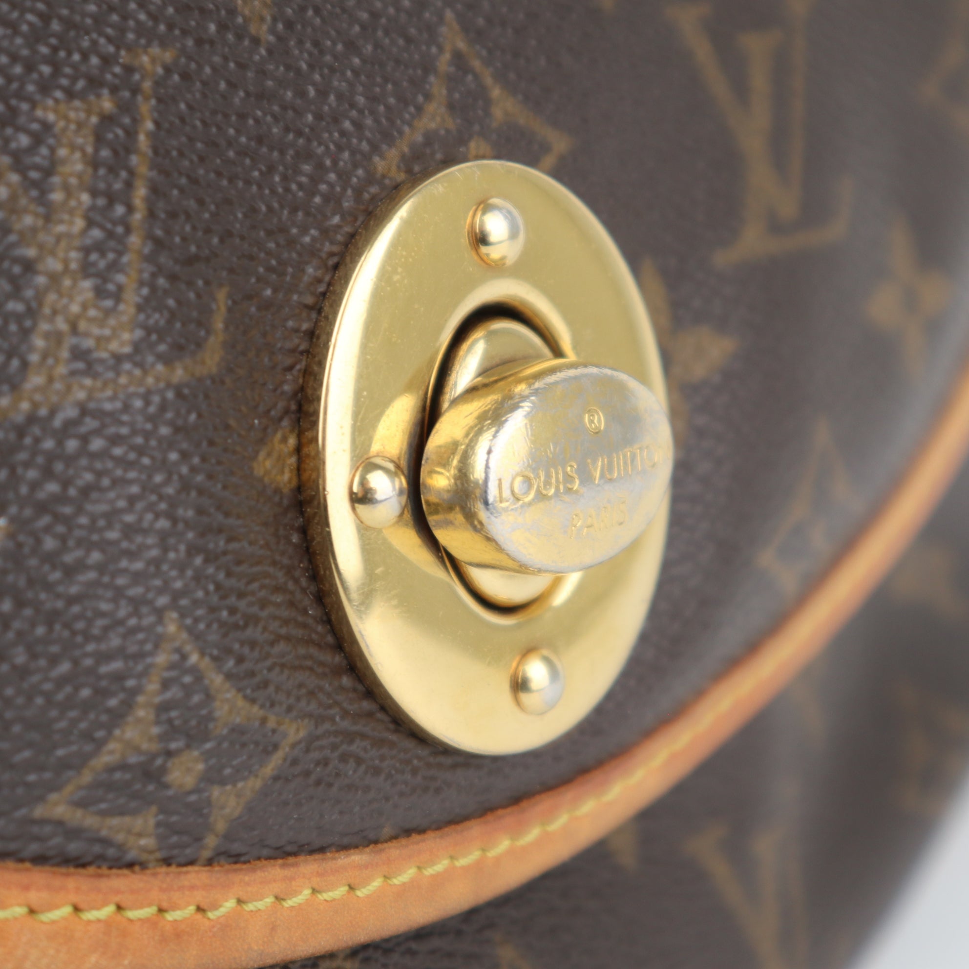 C2357 Louis Vuitton Shoulder Bag Monogram Tulum GM | Pre-Owned Very Good Brown Monogram Canvas