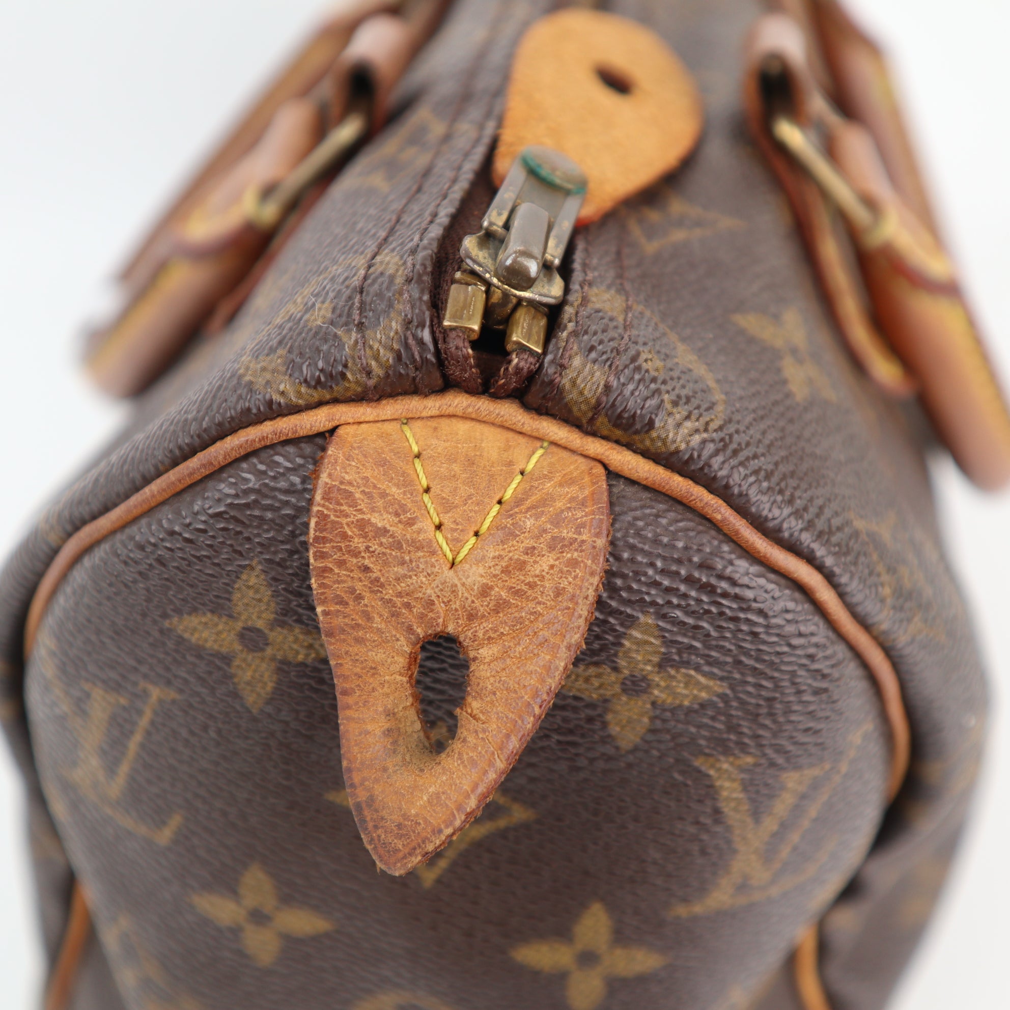 Louis Vuitton Speedy 25 Top Handle Bag C1488 | Pre-Owned Good Brown Monogram Canvas