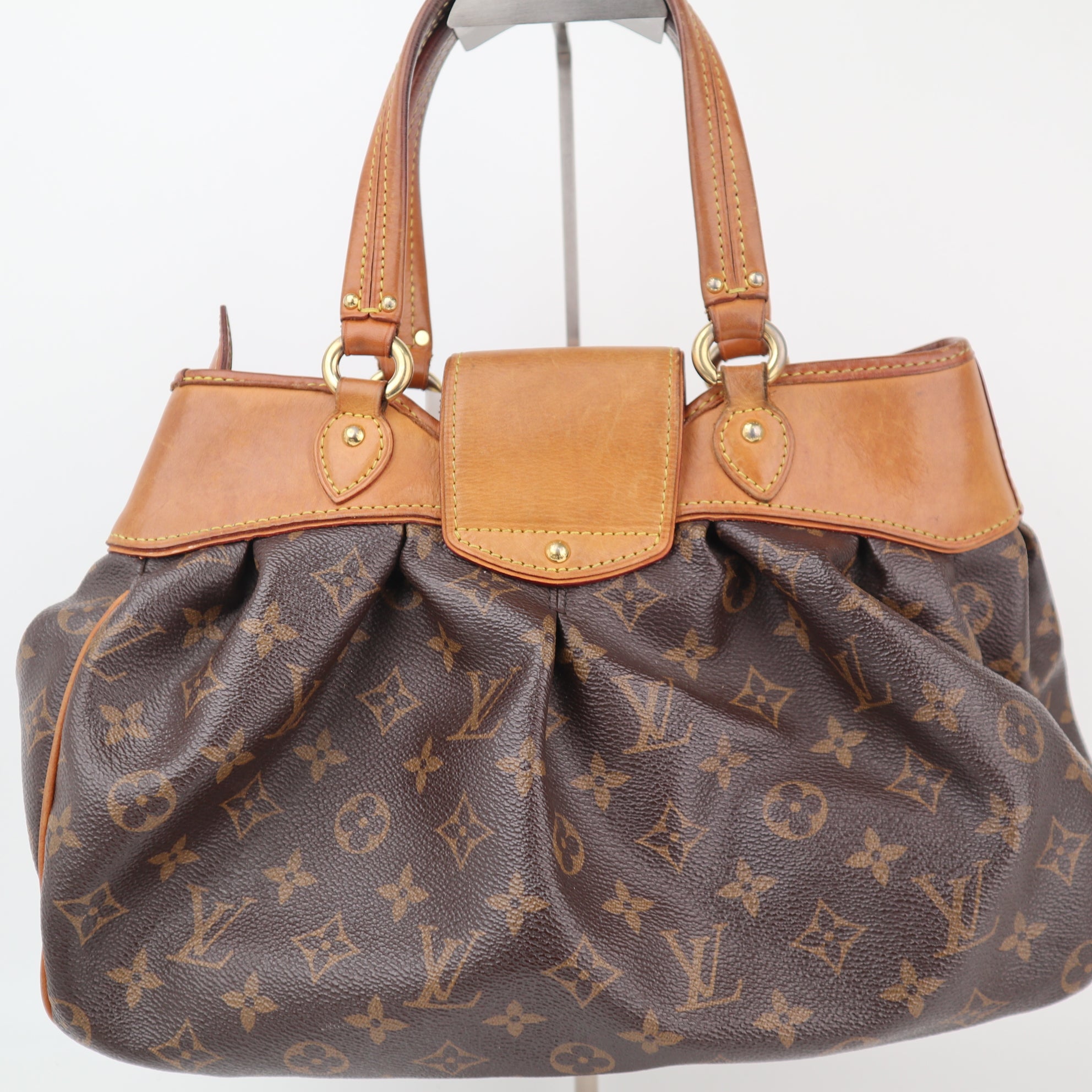C2359 Louis Vuitton Shoulder Bag Monogram Canvas Boetie PM Bag | Pre-Owned Very Good Brown Monogram Canvas