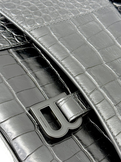 Balenciaga Downtown leather handbag
