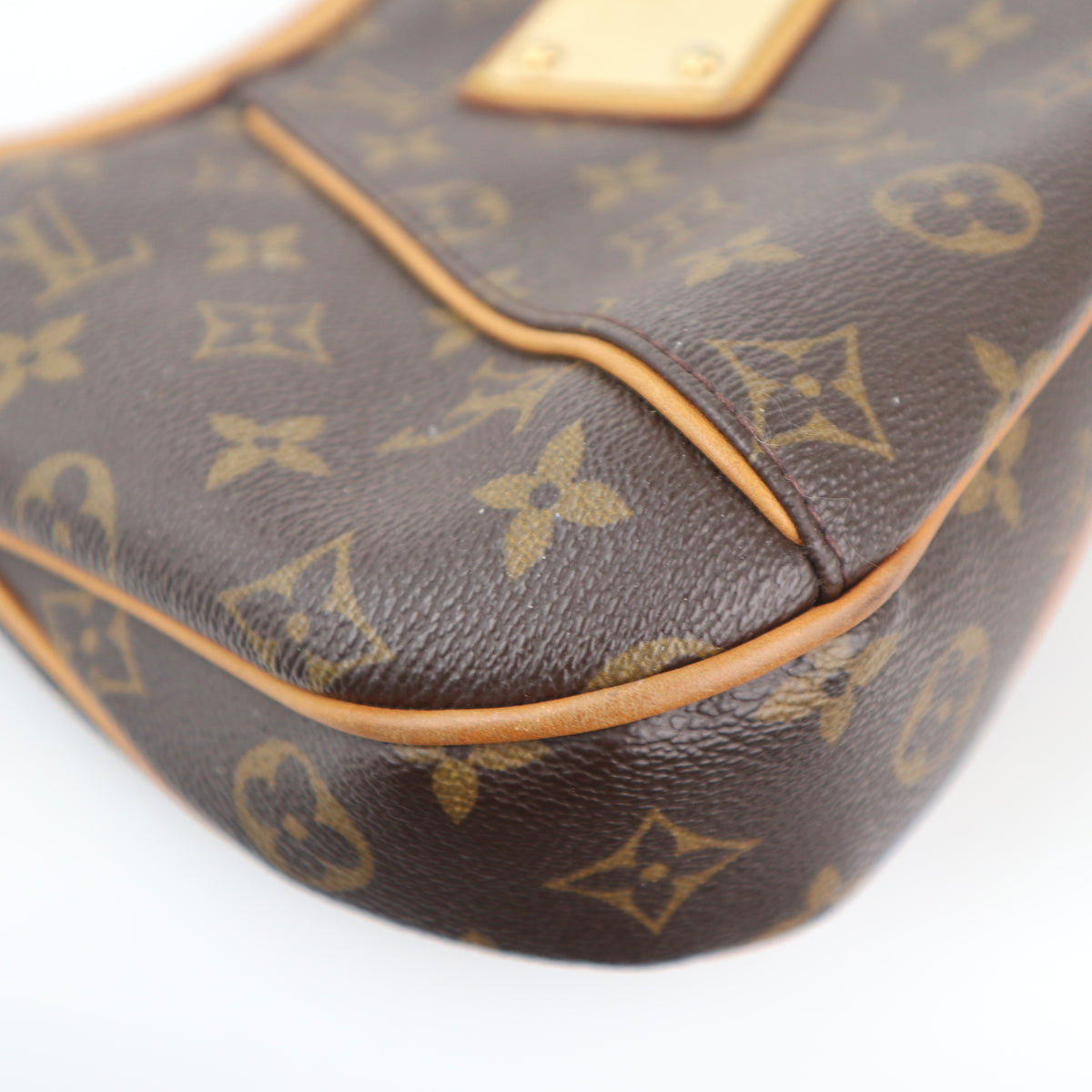 C2361 Louis Vuitton Shoulder Bag Monogram Canvas Thames PM | Pre-Owned Very Good Brown Canvas Monogram